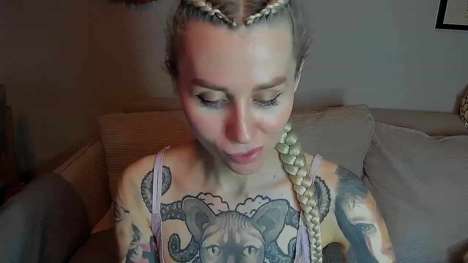 Gallery image thumbnail from Alexa_Smithhh's myfreecams stream on, 04/13/2023, 21:52 image 3 of 20