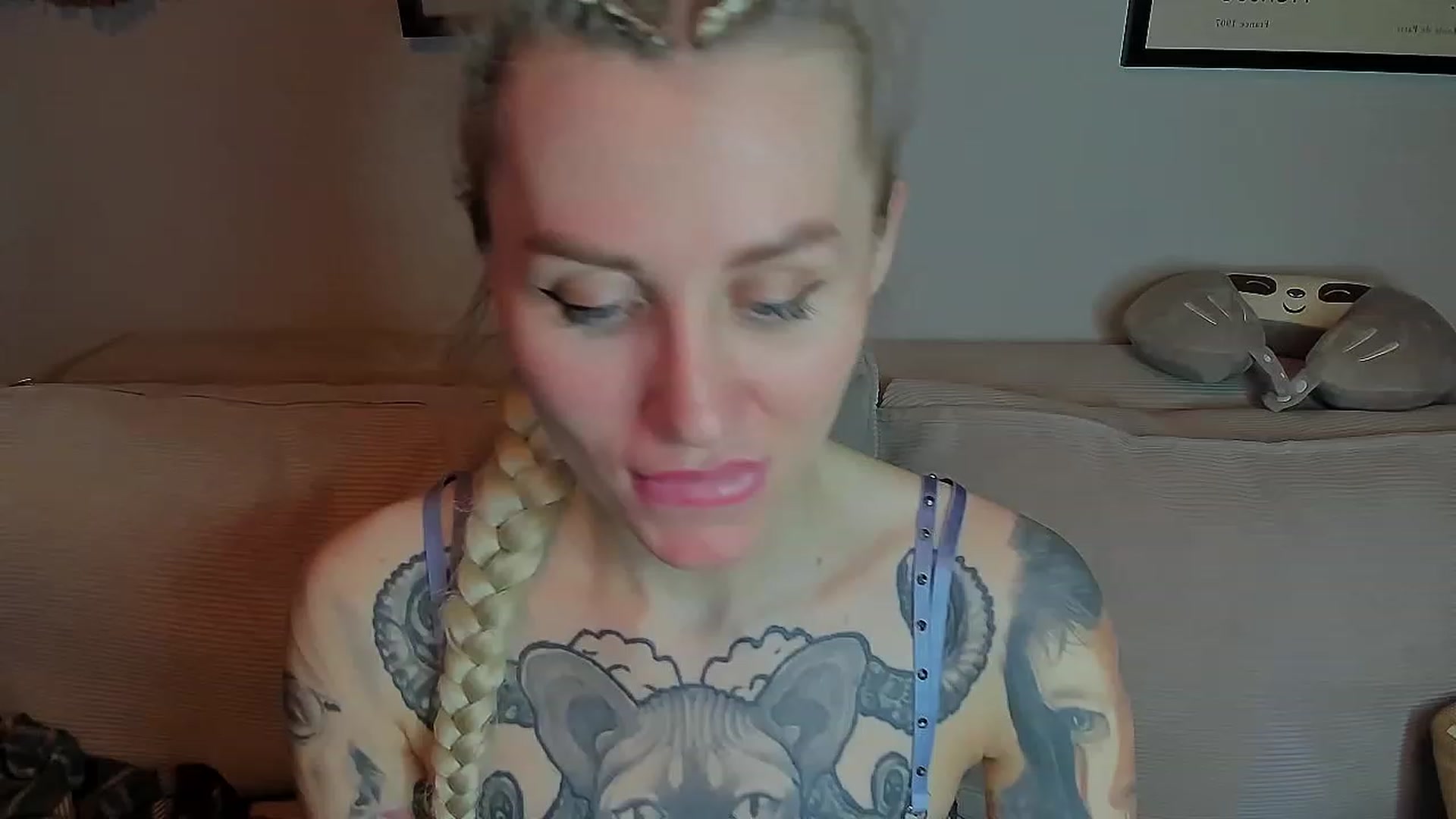 Gallery image thumbnail from Alexa_Smithhh's myfreecams stream on, 04/18/2023, 19:08 image 7 of 20