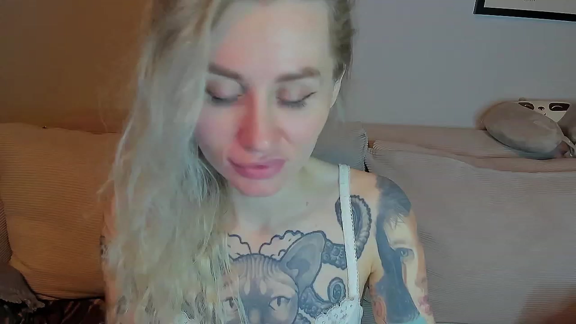 Gallery image thumbnail from Alexa_Smithhh's myfreecams stream on, 04/20/2023, 21:45 image 6 of 20