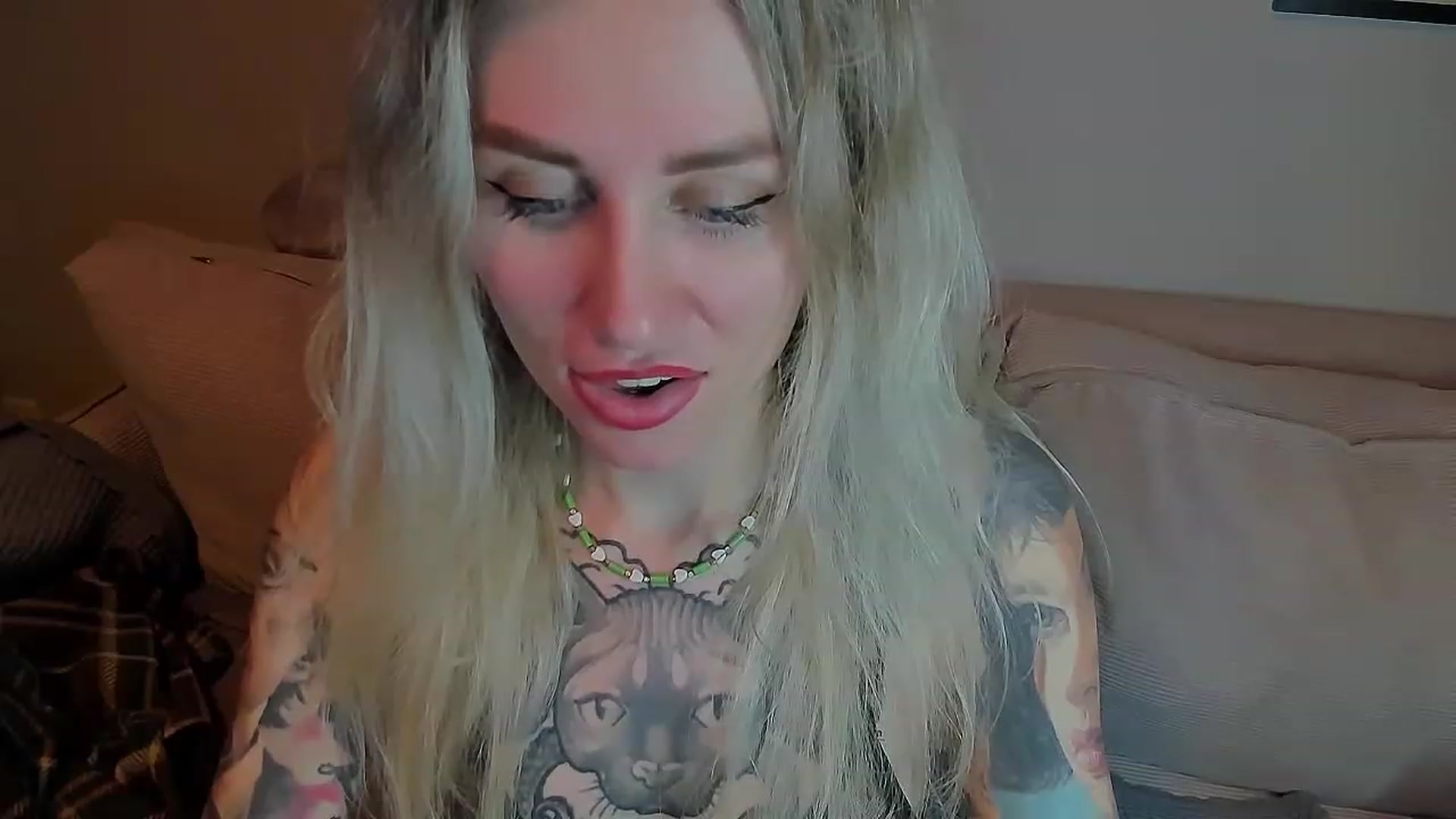 Gallery image thumbnail from Alexa_Smithhh's myfreecams stream on, 04/24/2023, 21:42 image 11 of 20