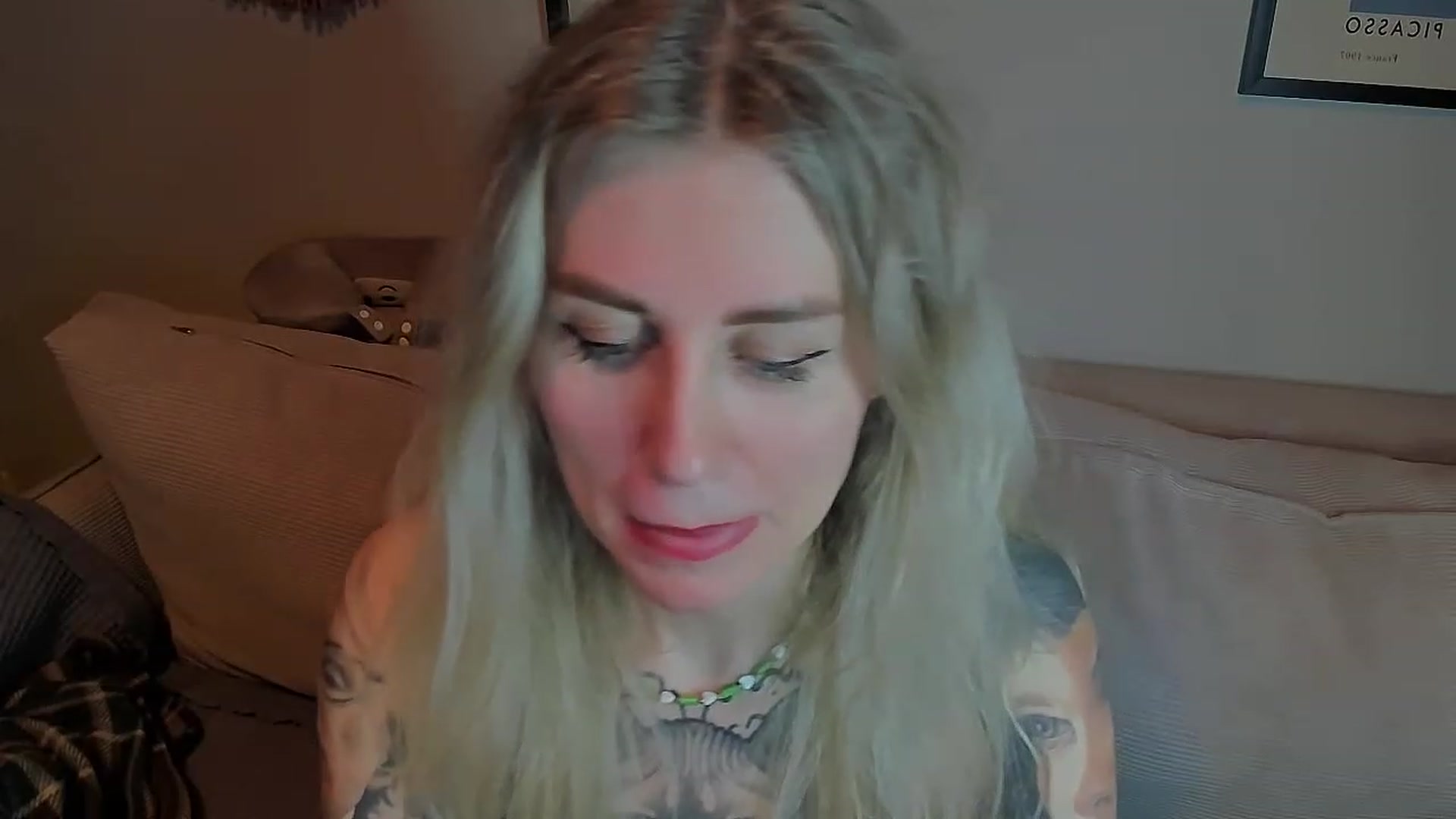 Gallery image thumbnail from Alexa_Smithhh's myfreecams stream on, 04/24/2023, 21:42 image 19 of 20