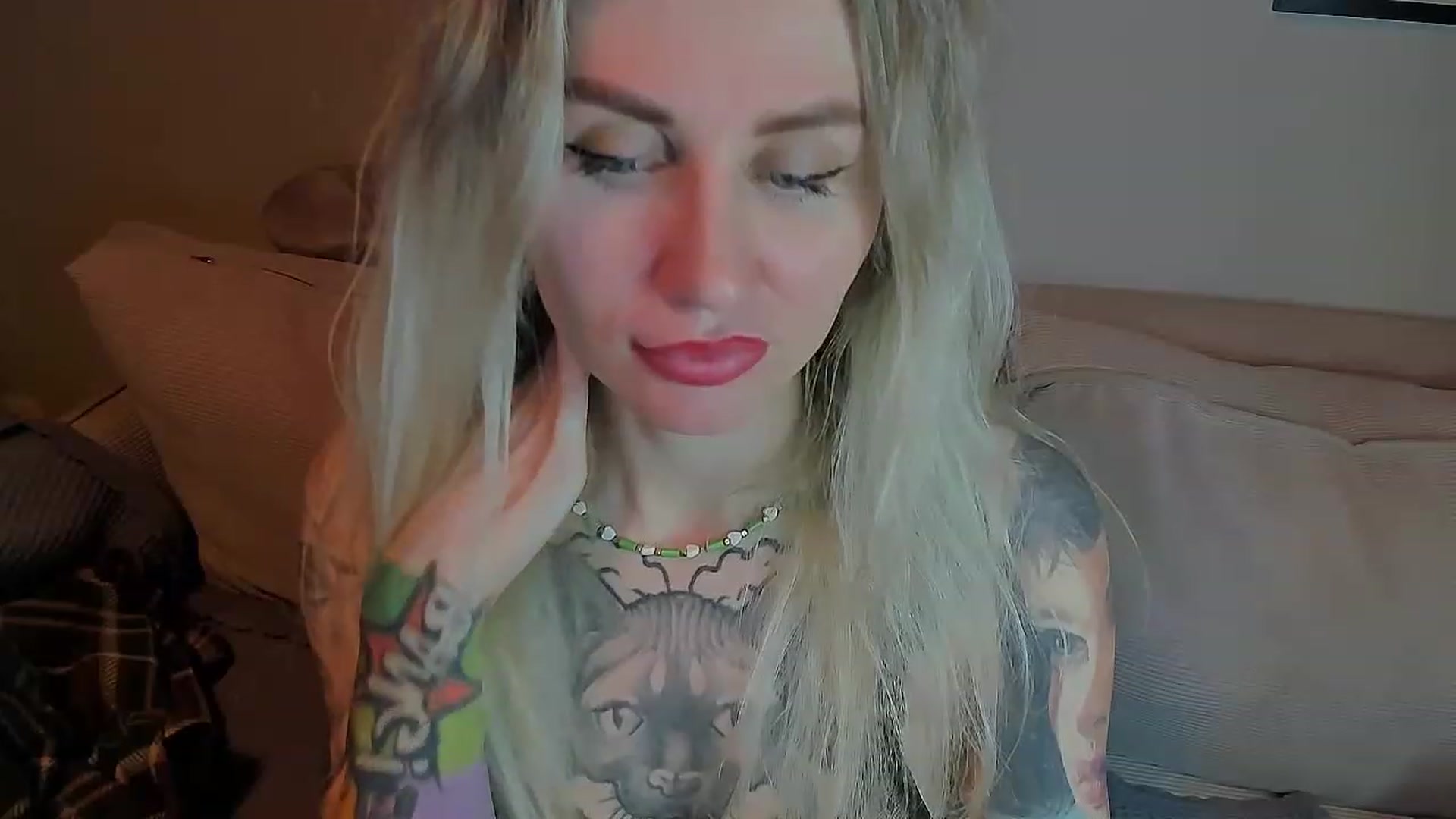 Gallery image thumbnail from Alexa_Smithhh's myfreecams stream on, 04/24/2023, 21:42 image 8 of 20