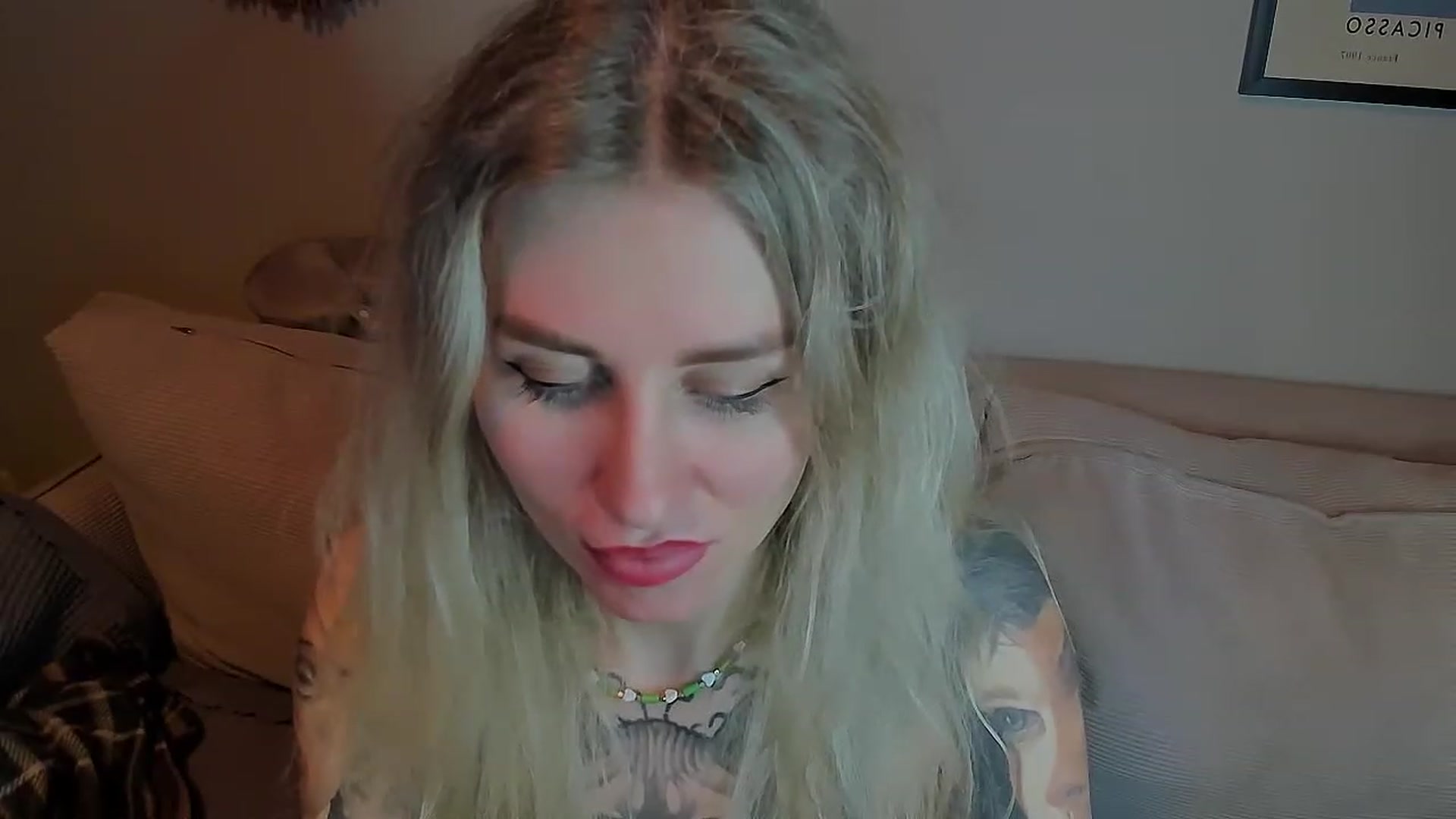 Gallery image thumbnail from Alexa_Smithhh's myfreecams stream on, 04/24/2023, 21:42 image 20 of 20
