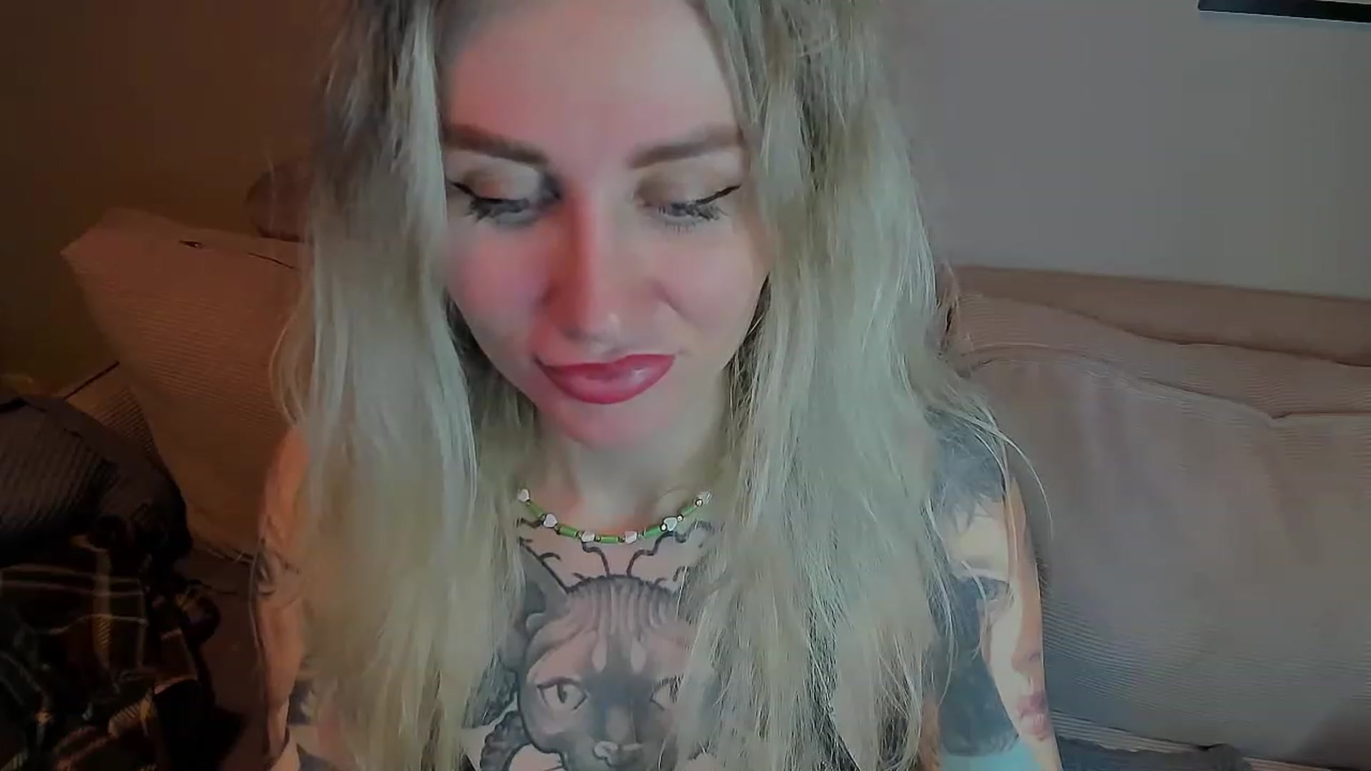 Gallery image thumbnail from Alexa_Smithhh's myfreecams stream on, 04/24/2023, 21:42 image 10 of 20