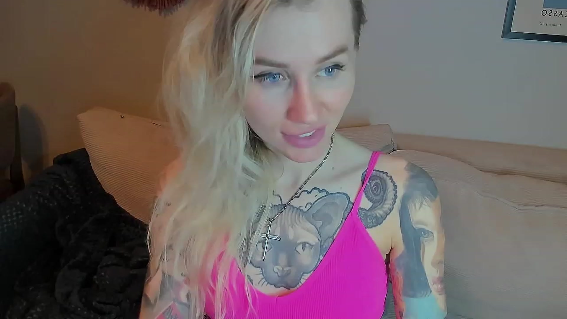 Gallery image thumbnail from Alexa_Smithhh's myfreecams stream on, 05/01/2023, 19:38 image 19 of 20