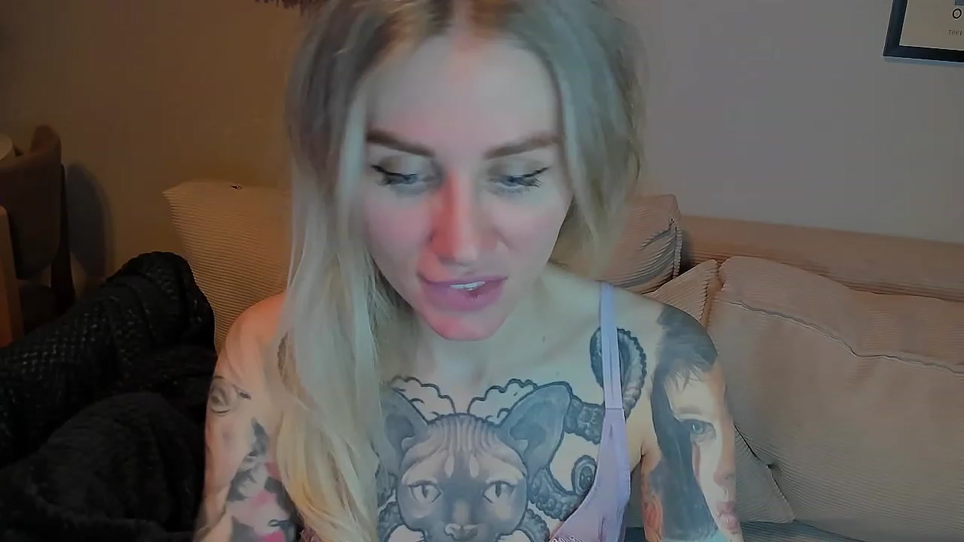 Gallery image thumbnail from Alexa_Smithhh's myfreecams stream on, 05/02/2023, 20:11 image 10 of 20