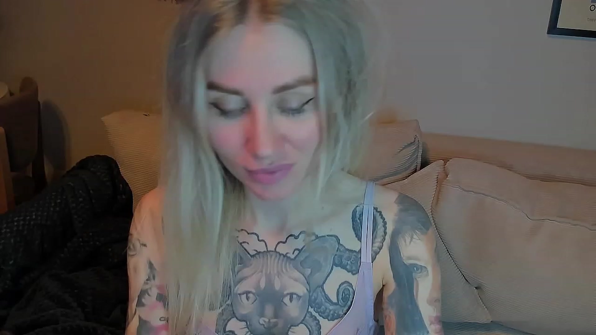 Gallery image thumbnail from Alexa_Smithhh's myfreecams stream on, 05/02/2023, 21:18 image 2 of 20