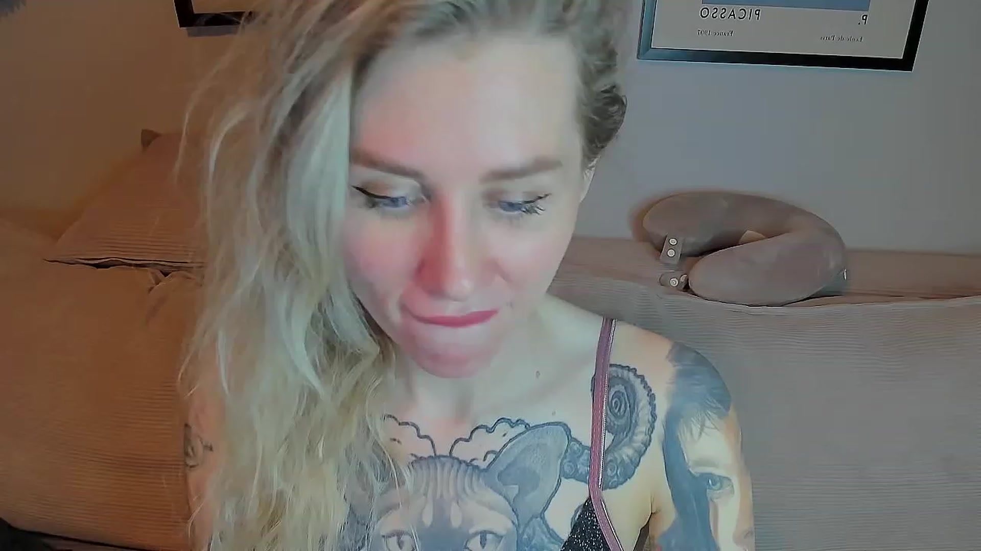 Gallery image thumbnail from Alexa_Smithhh's myfreecams stream on, 05/08/2023, 19:32 image 20 of 20