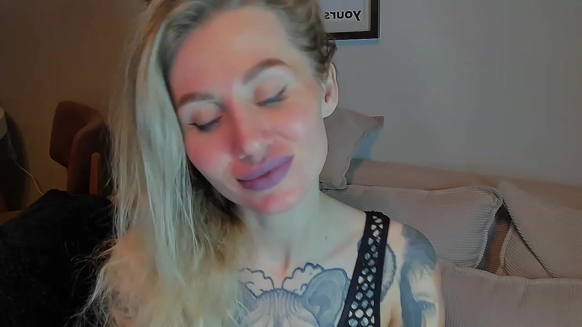 Gallery image thumbnail from Alexa_Smithhh's myfreecams stream on, 05/10/2023, 20:00 image 3 of 20
