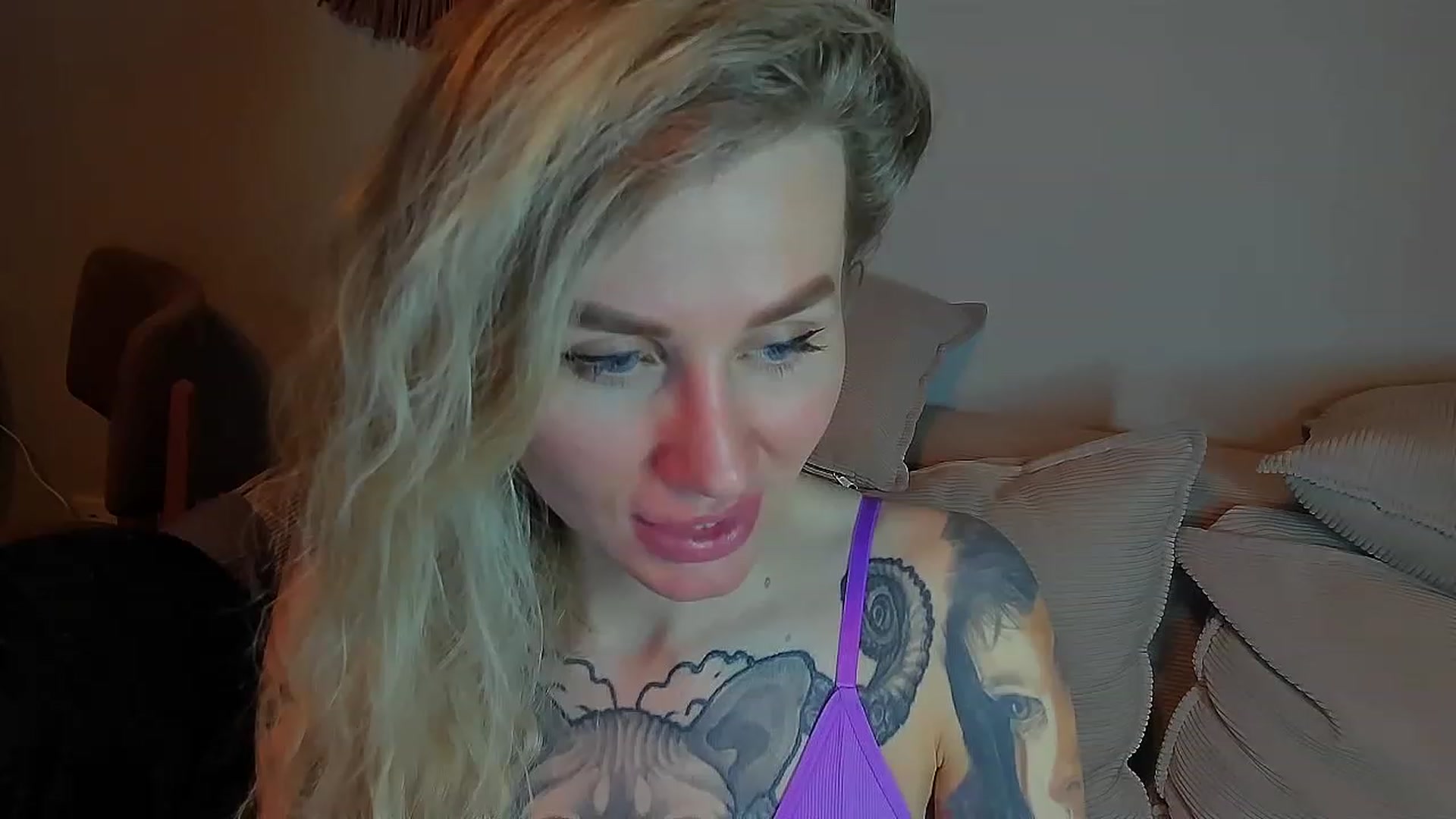 Gallery image thumbnail from Alexa_Smithhh's myfreecams stream on, 05/11/2023, 20:25 image 9 of 20