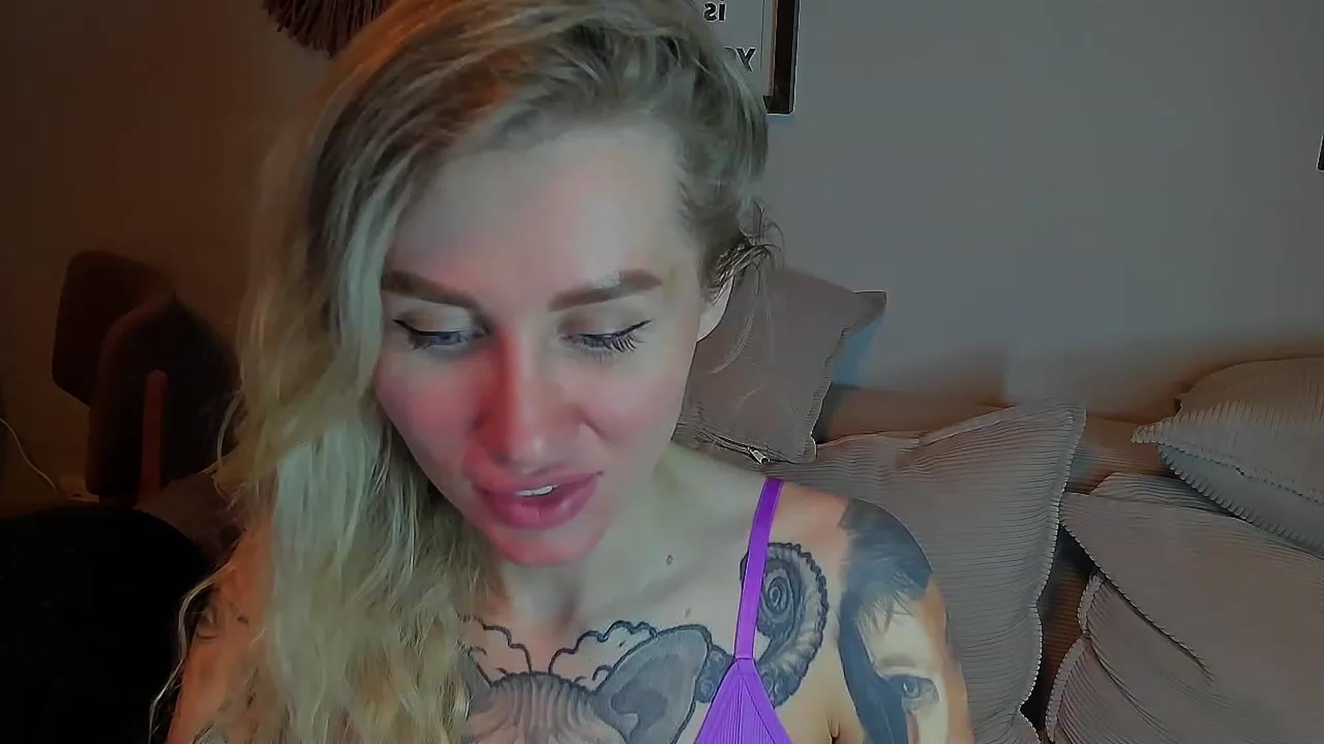 Gallery image thumbnail from Alexa_Smithhh's myfreecams stream on, 05/11/2023, 20:25 image 12 of 20
