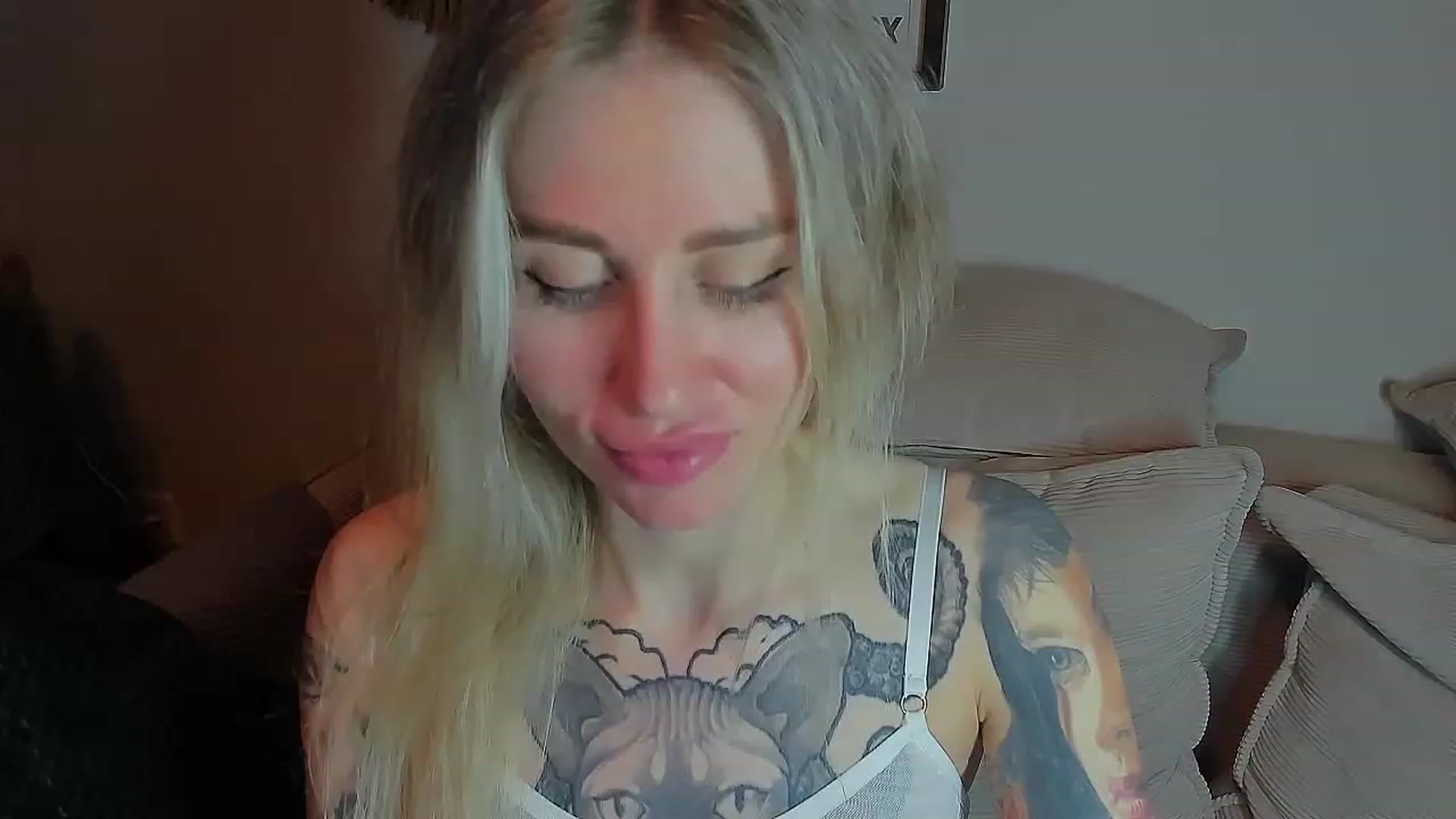 Gallery image thumbnail from Alexa_Smithhh's myfreecams stream on, 05/18/2023, 21:24 image 1 of 20
