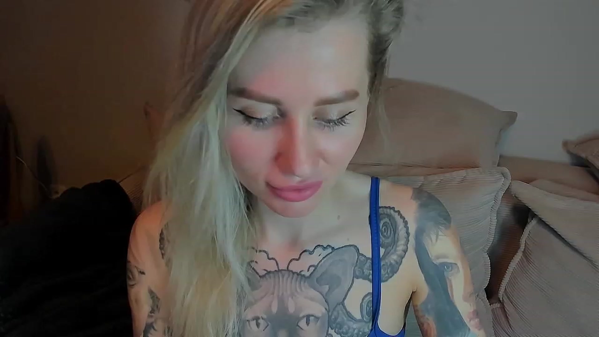 Gallery image thumbnail from Alexa_Smithhh's myfreecams stream on, 05/19/2023, 19:58 image 13 of 20