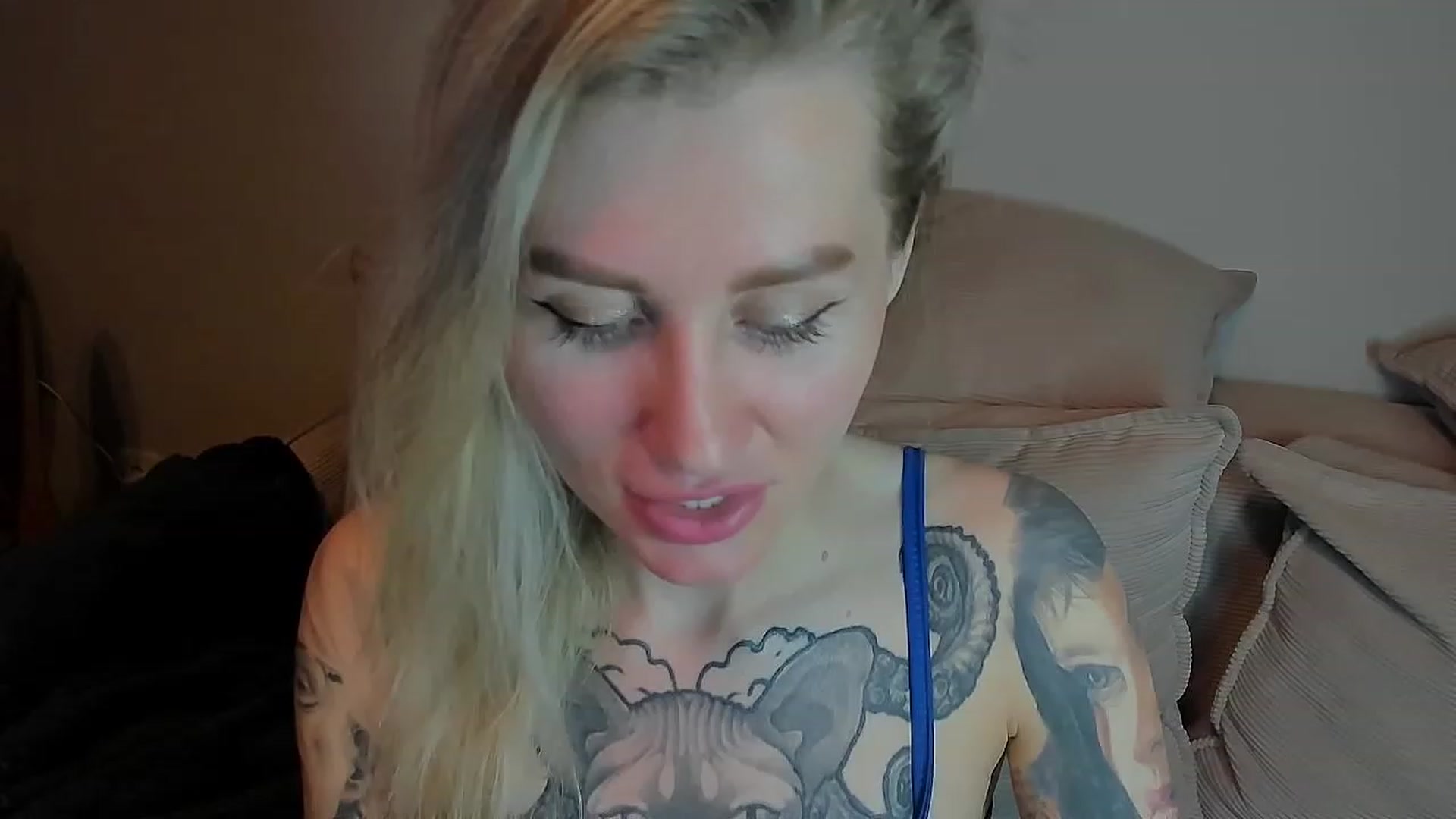 Gallery image thumbnail from Alexa_Smithhh's myfreecams stream on, 05/19/2023, 19:58 image 10 of 20