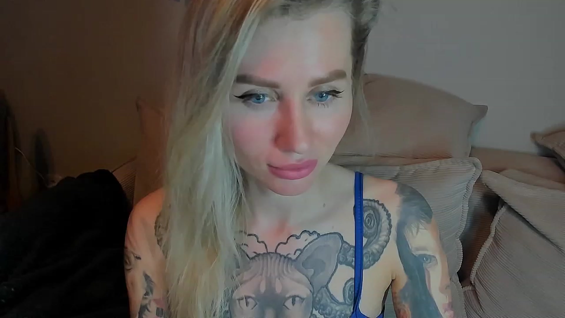 Gallery image thumbnail from Alexa_Smithhh's myfreecams stream on, 05/19/2023, 19:58 image 16 of 20