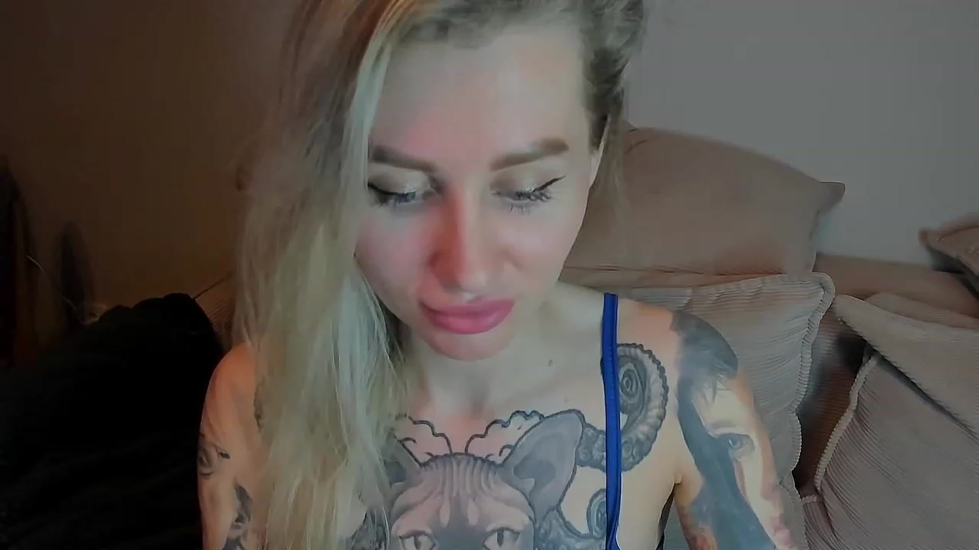 Gallery image thumbnail from Alexa_Smithhh's myfreecams stream on, 05/19/2023, 19:58 image 12 of 20
