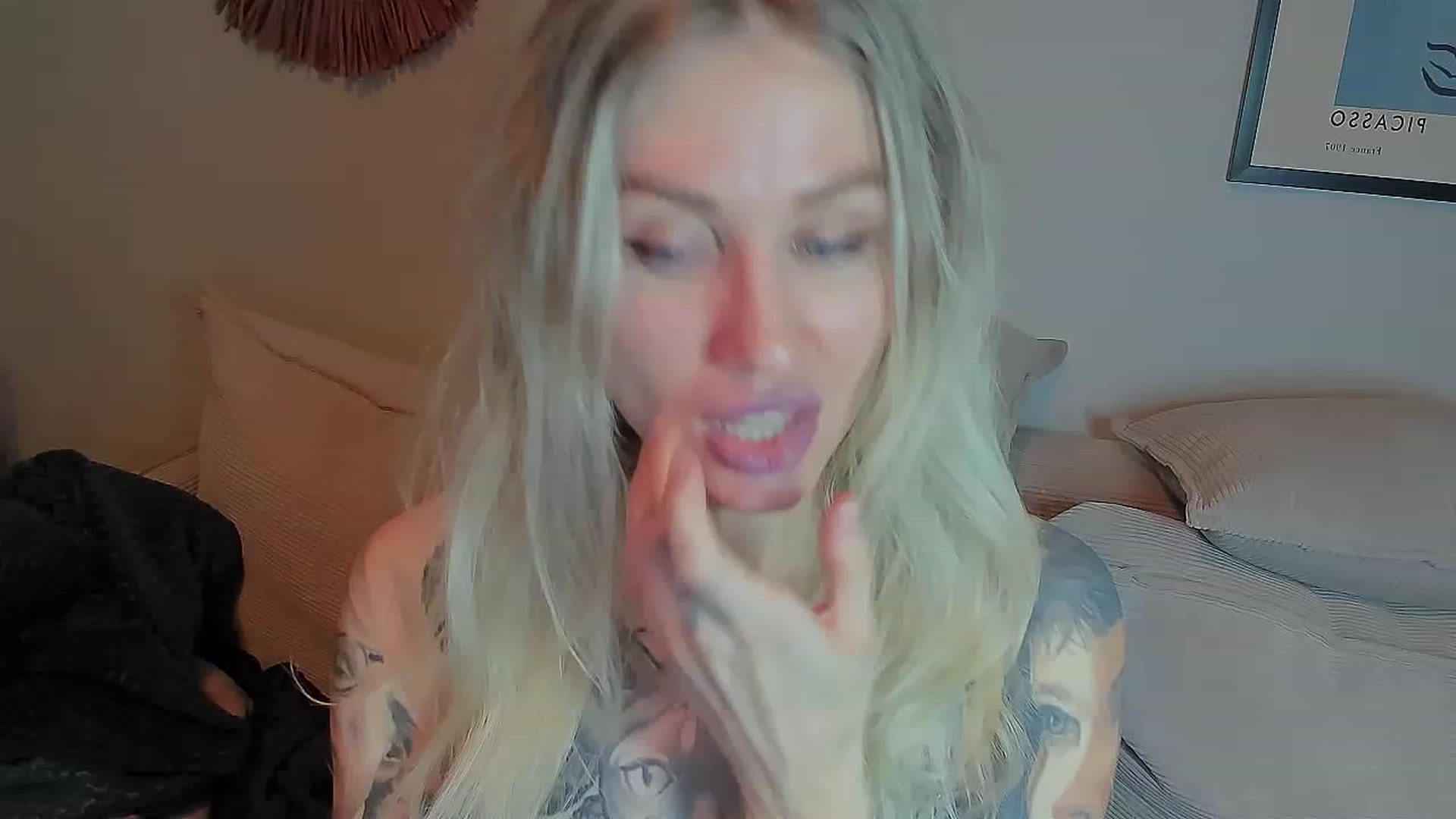 Gallery image thumbnail from Alexa_Smithhh's myfreecams stream on, 05/22/2023, 17:59 image 18 of 20