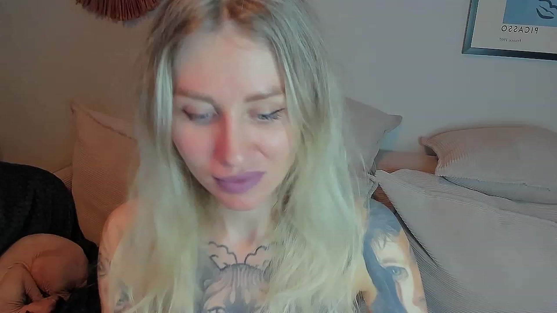 Gallery image thumbnail from Alexa_Smithhh's myfreecams stream on, 05/22/2023, 17:59 image 10 of 20