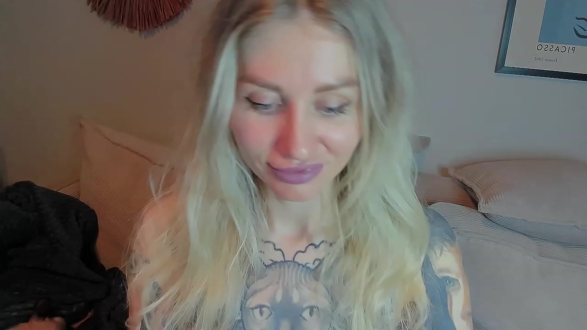 Gallery image thumbnail from Alexa_Smithhh's myfreecams stream on, 05/22/2023, 17:59 image 14 of 20