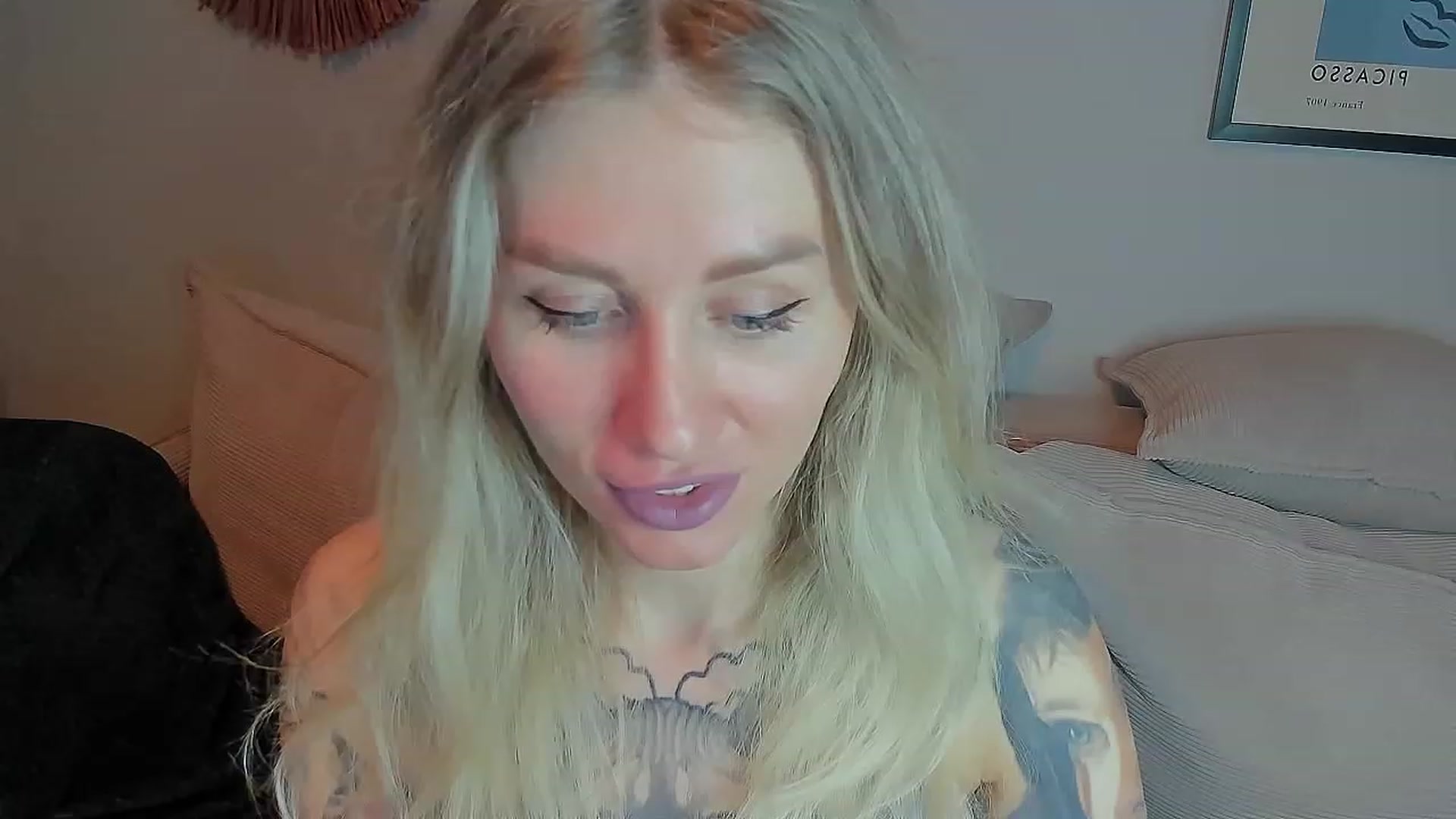 Gallery image thumbnail from Alexa_Smithhh's myfreecams stream on, 05/22/2023, 17:59 image 6 of 20