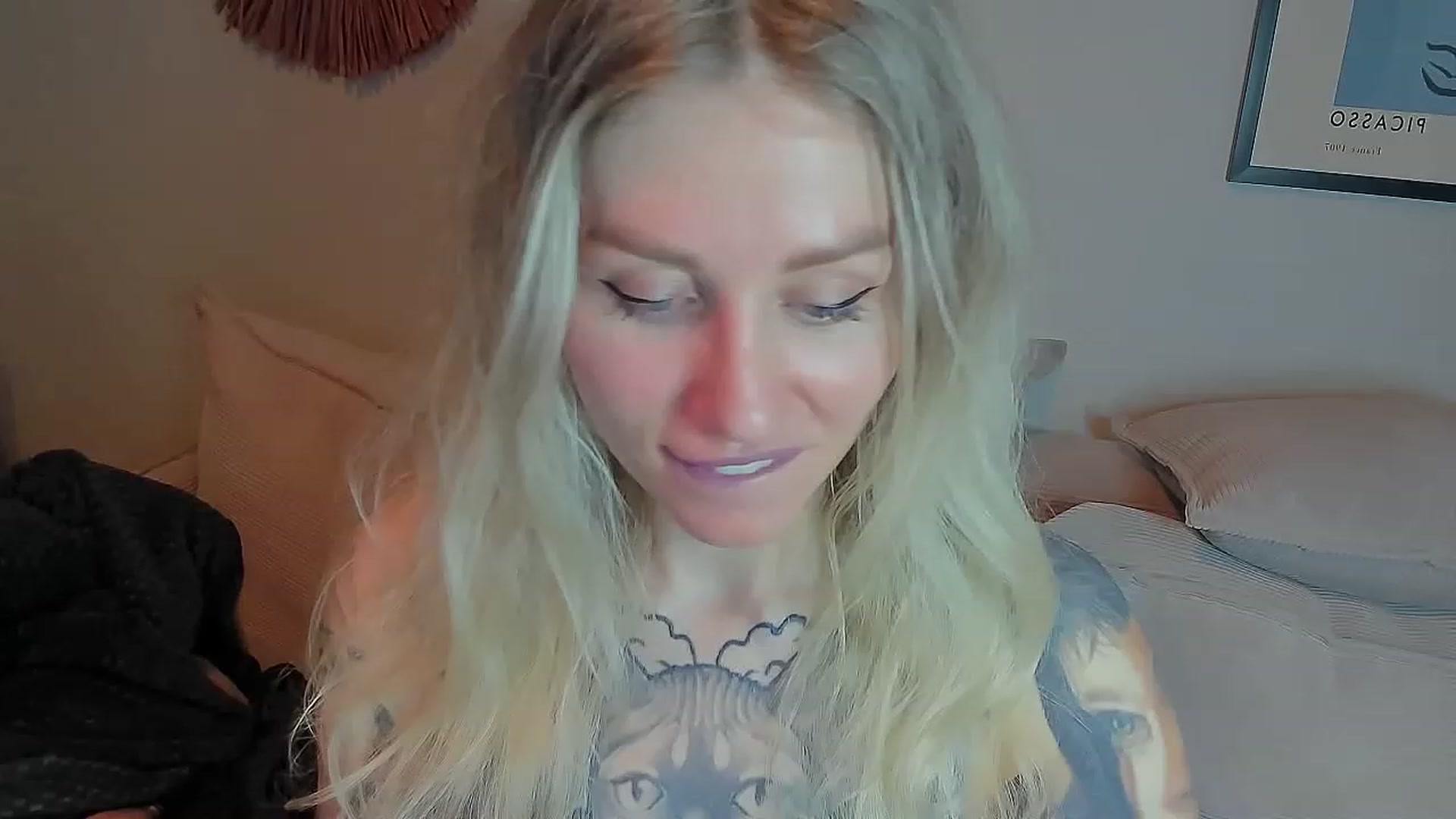Gallery image thumbnail from Alexa_Smithhh's myfreecams stream on, 05/22/2023, 17:59 image 15 of 20