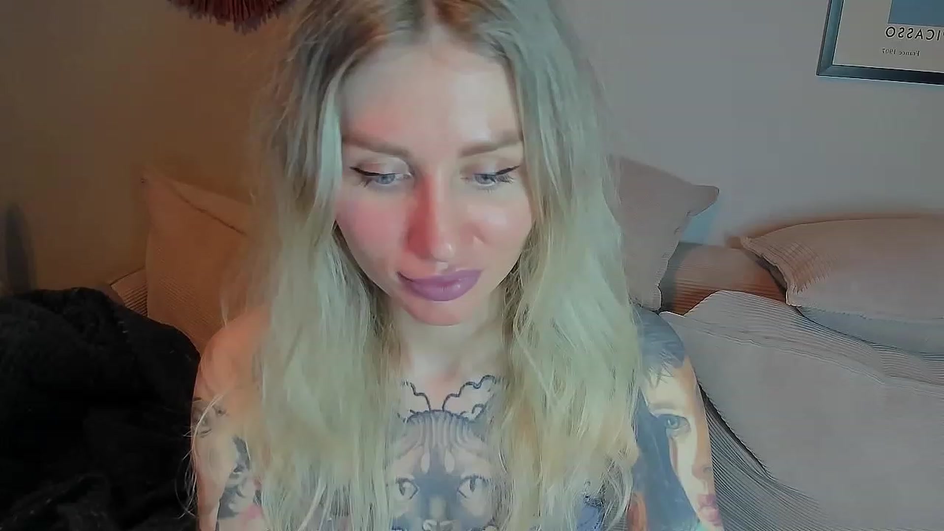 Gallery image thumbnail from Alexa_Smithhh's myfreecams stream on, 05/22/2023, 18:40 image 15 of 20