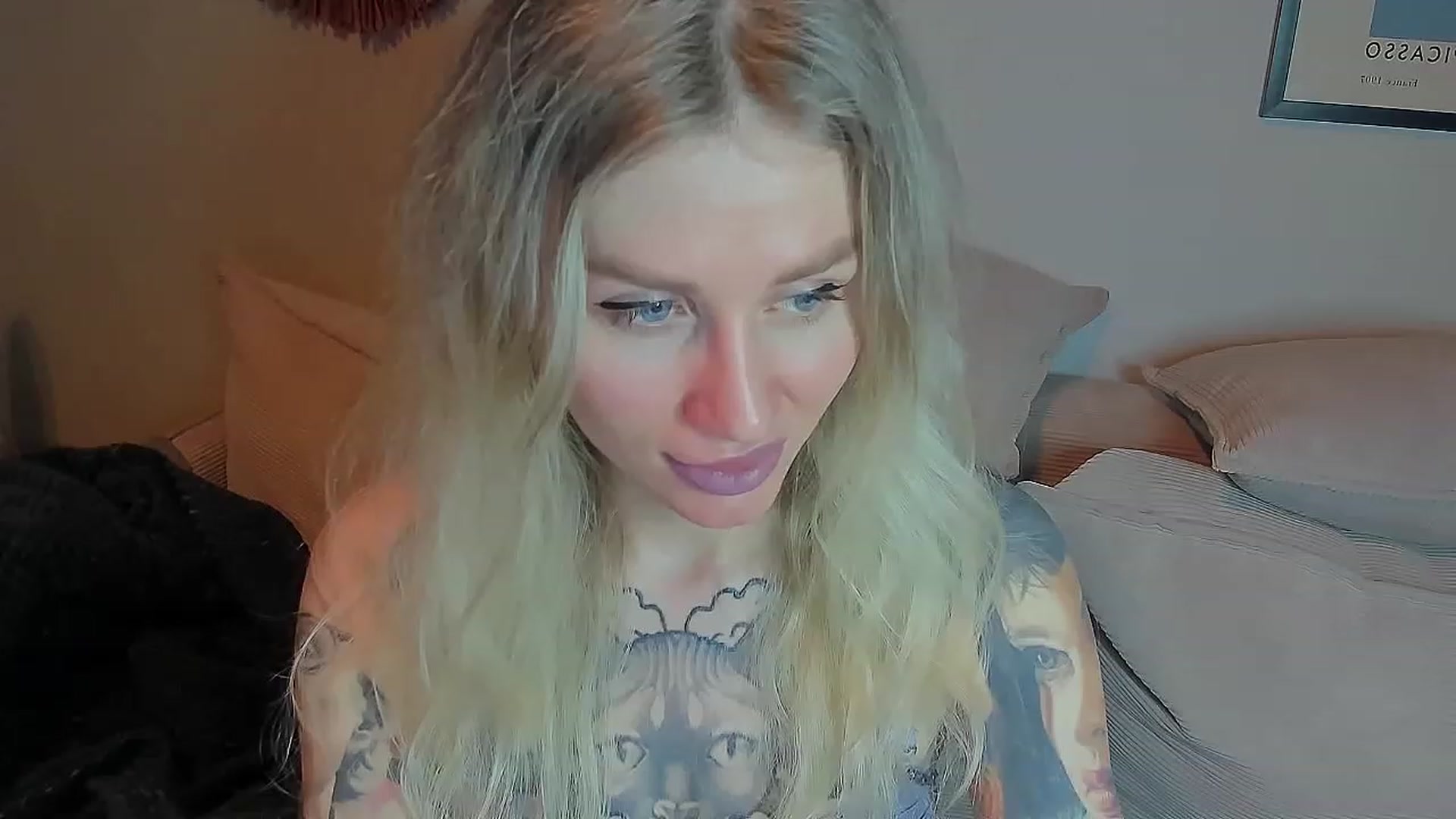 Gallery image thumbnail from Alexa_Smithhh's myfreecams stream on, 05/22/2023, 18:40 image 16 of 20
