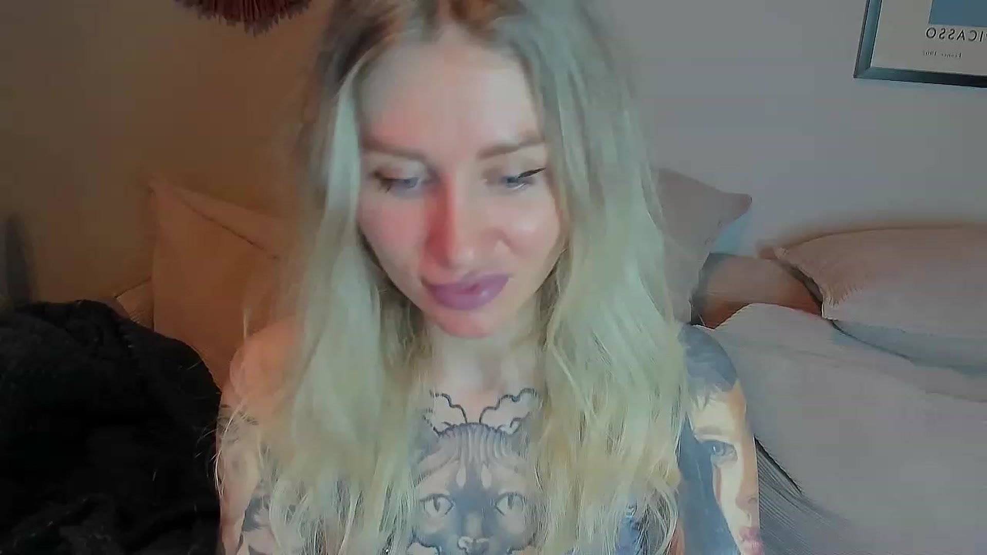 Gallery image thumbnail from Alexa_Smithhh's myfreecams stream on, 05/22/2023, 18:40 image 7 of 20