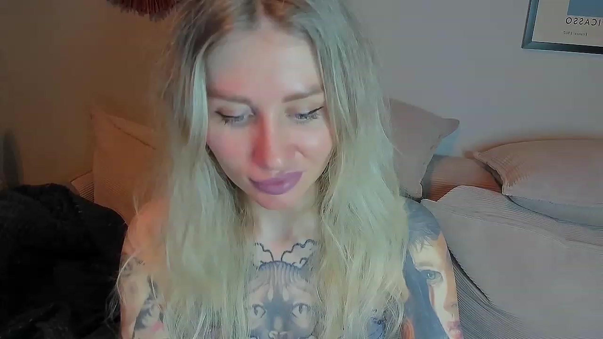 Gallery image thumbnail from Alexa_Smithhh's myfreecams stream on, 05/22/2023, 18:40 image 17 of 20