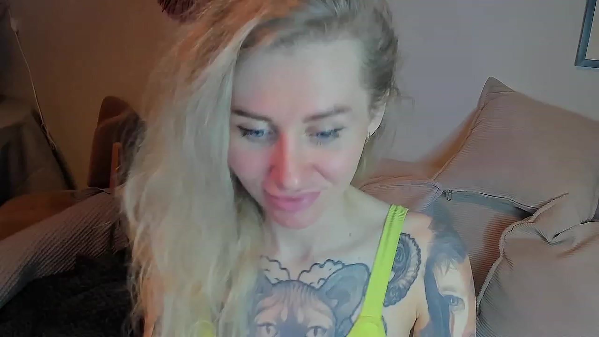 Gallery image thumbnail from Alexa_Smithhh's myfreecams stream on, 06/02/2023, 21:28 image 5 of 20