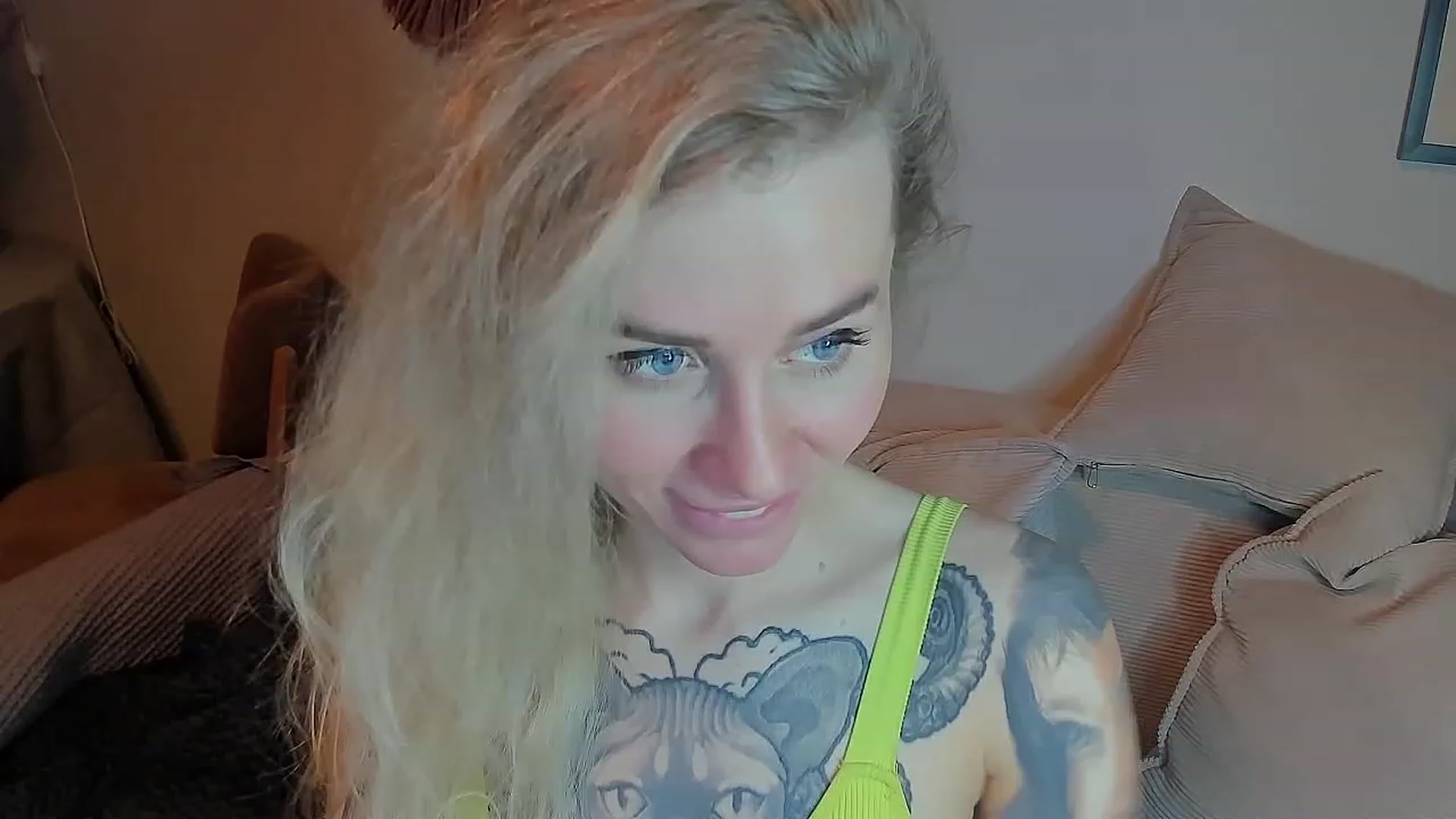 Gallery image thumbnail from Alexa_Smithhh's myfreecams stream on, 06/02/2023, 21:28 image 8 of 20