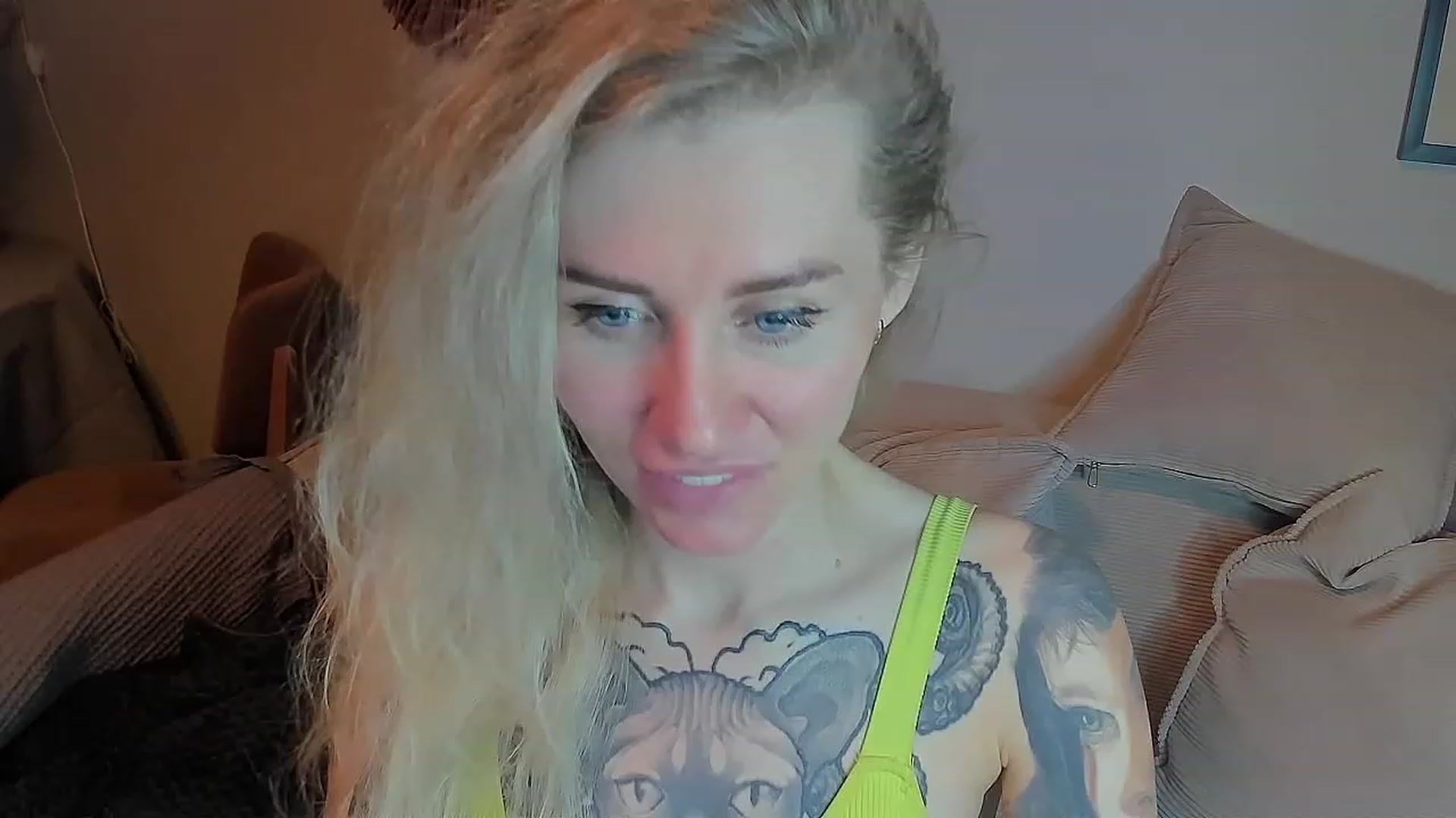Gallery image thumbnail from Alexa_Smithhh's myfreecams stream on, 06/02/2023, 21:28 image 2 of 20