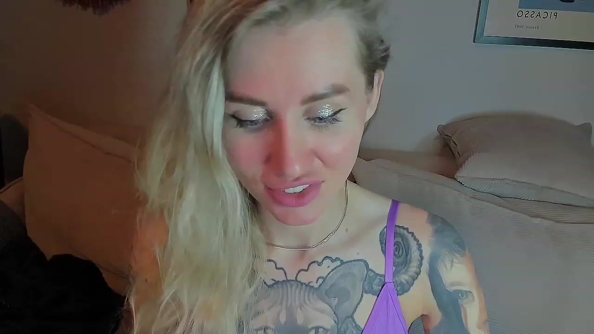Gallery image thumbnail from Alexa_Smithhh's myfreecams stream on, 06/08/2023, 20:03 image 20 of 20