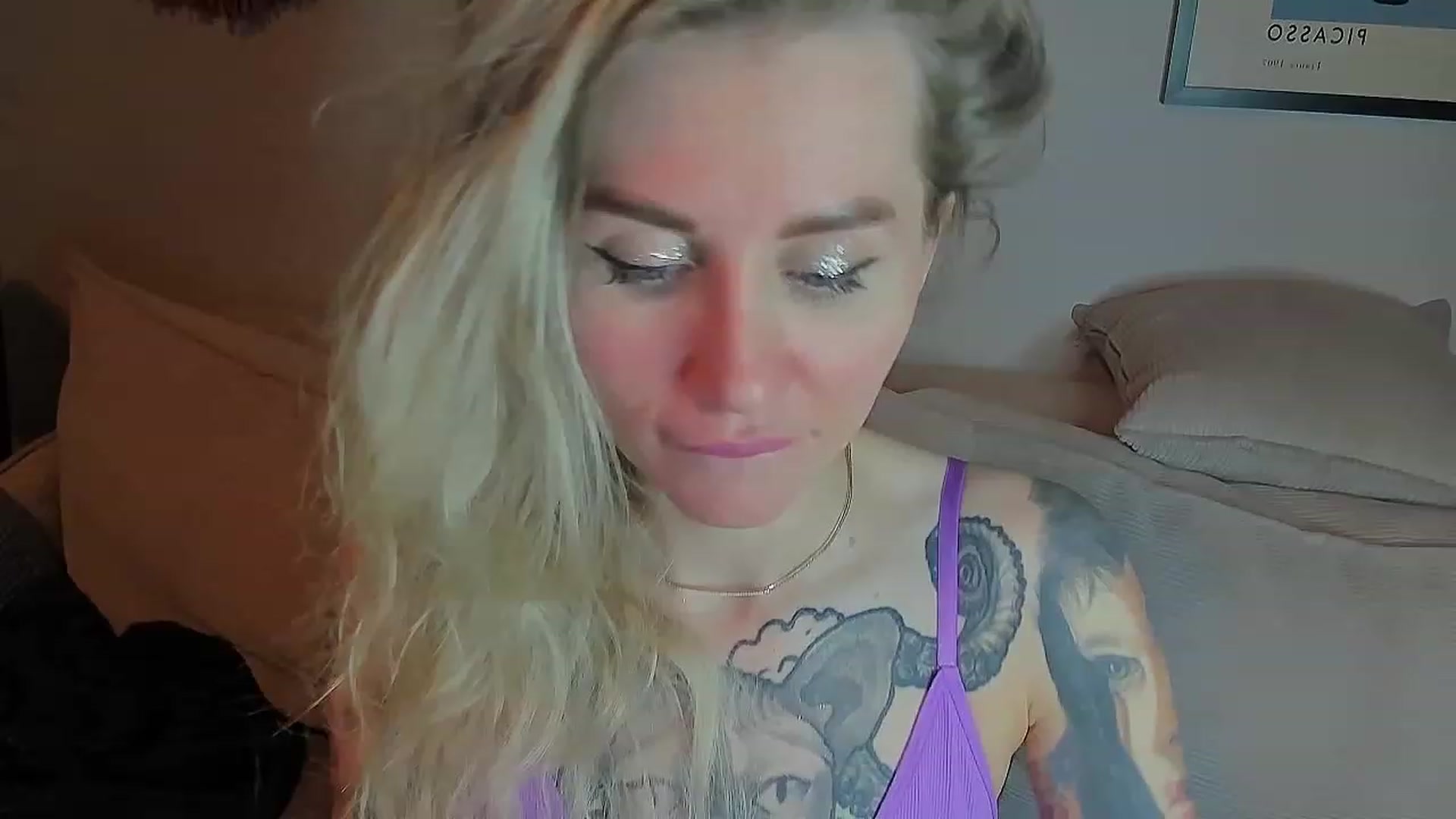 Gallery image thumbnail from Alexa_Smithhh's myfreecams stream on, 06/08/2023, 20:03 image 12 of 20