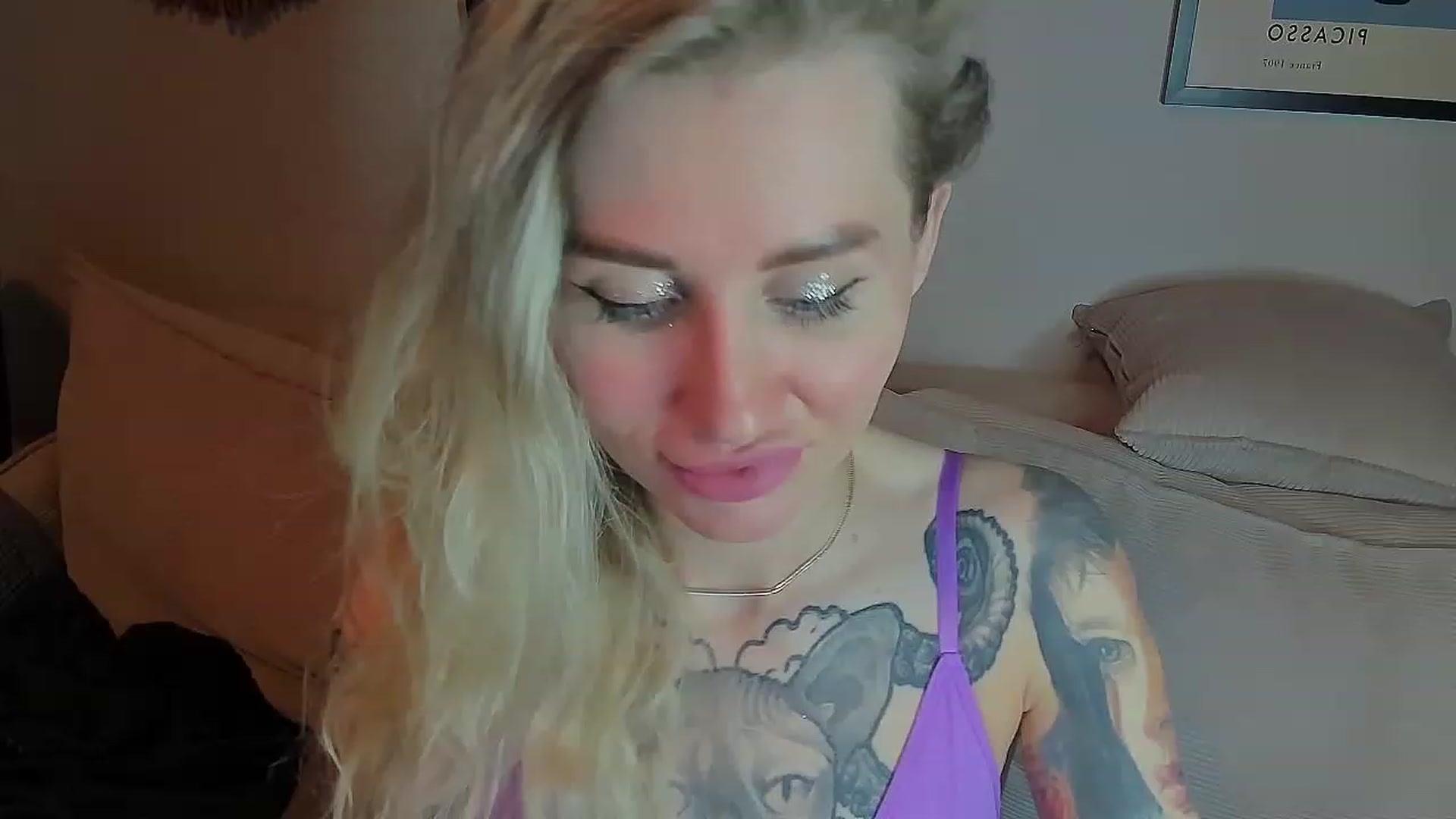 Gallery image thumbnail from Alexa_Smithhh's myfreecams stream on, 06/08/2023, 20:03 image 17 of 20
