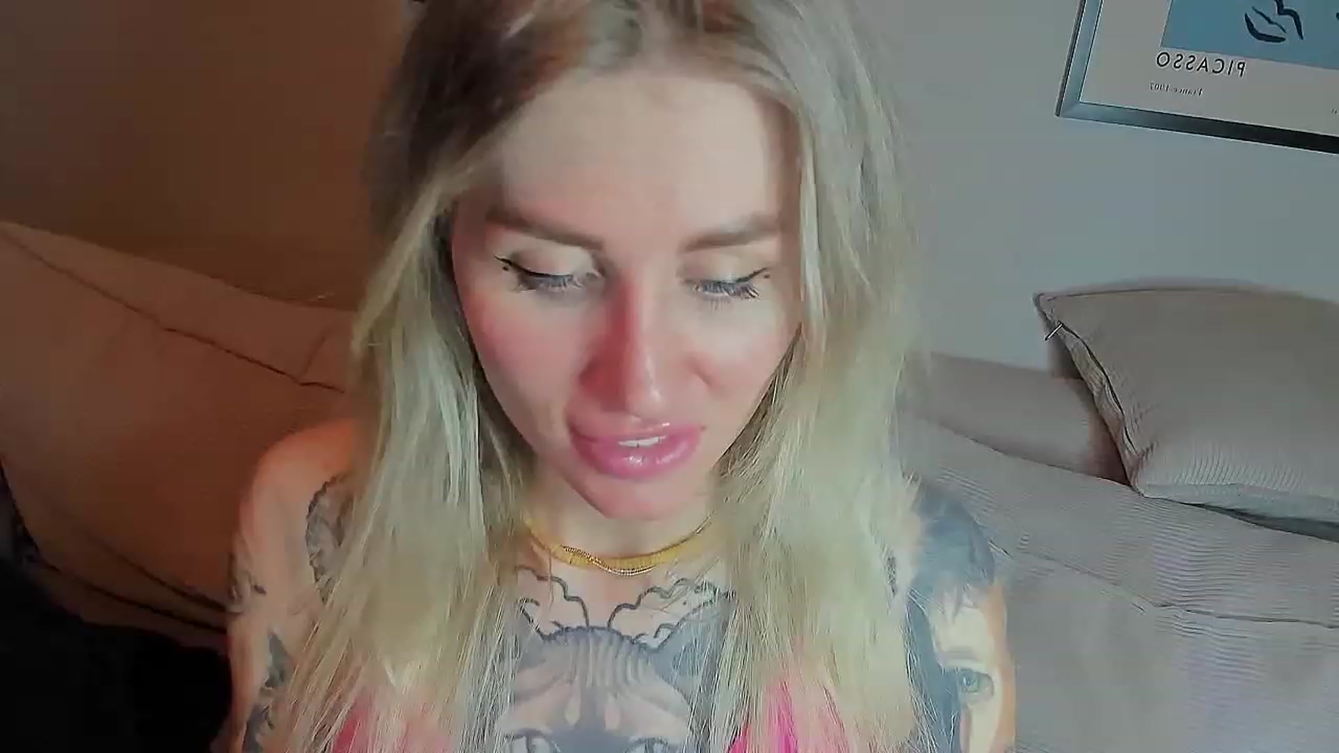 Gallery image thumbnail from Alexa_Smithhh's myfreecams stream on, 06/13/2023, 20:01 image 16 of 20
