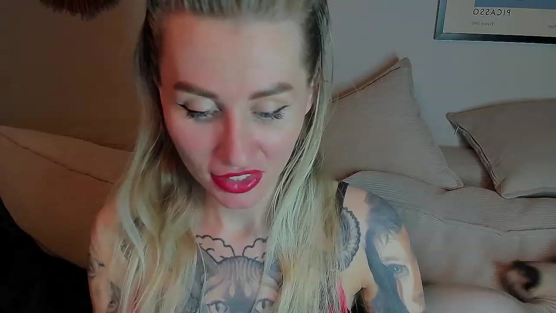 Gallery image thumbnail from Alexa_Smithhh's myfreecams stream on, 06/16/2023, 19:16 image 9 of 20