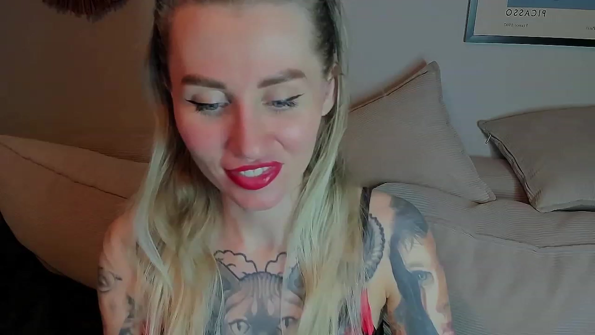 Gallery image thumbnail from Alexa_Smithhh's myfreecams stream on, 06/16/2023, 19:16 image 3 of 20
