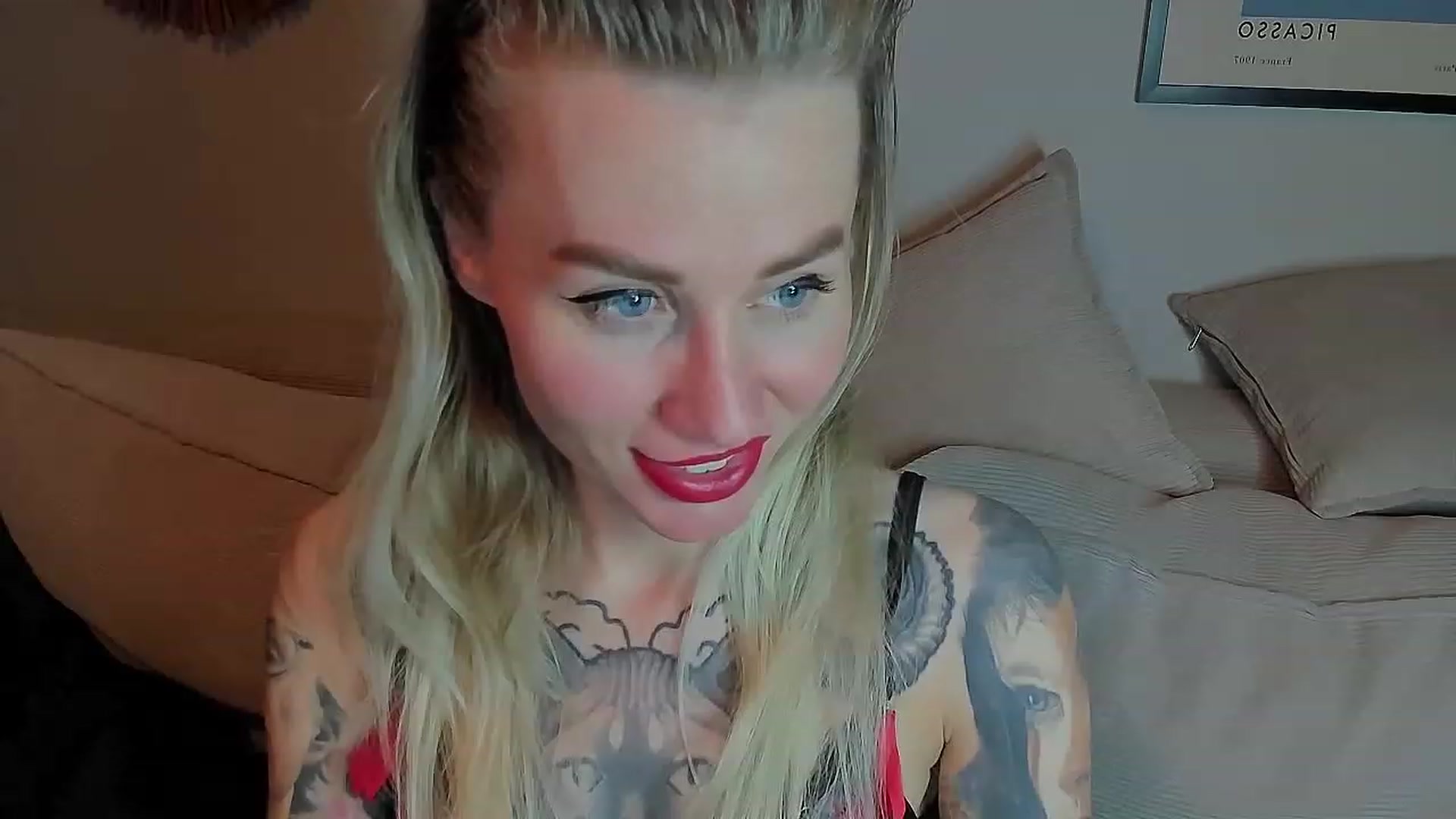 Gallery image thumbnail from Alexa_Smithhh's myfreecams stream on, 06/16/2023, 19:16 image 1 of 20