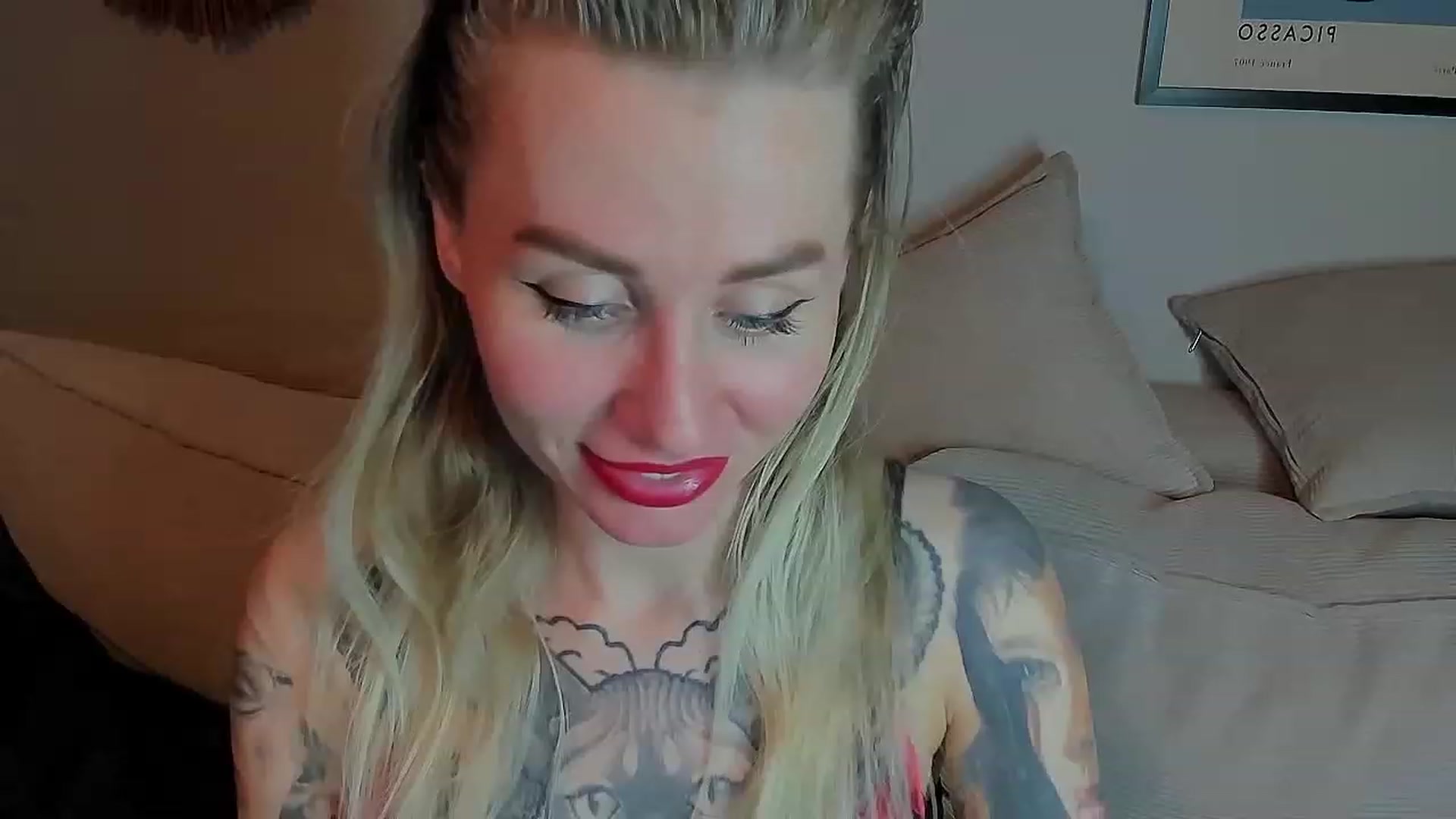 Gallery image thumbnail from Alexa_Smithhh's myfreecams stream on, 06/16/2023, 19:16 image 8 of 20