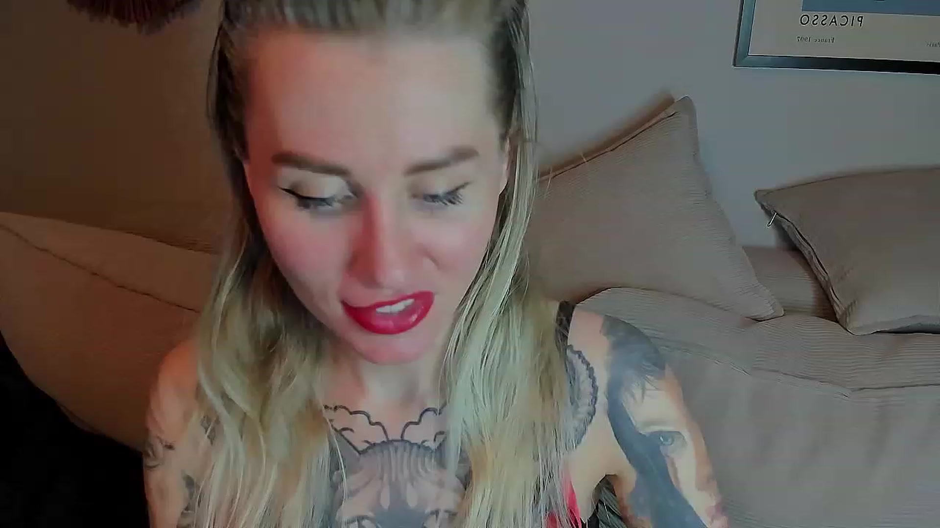 Gallery image thumbnail from Alexa_Smithhh's myfreecams stream on, 06/16/2023, 19:16 image 16 of 20