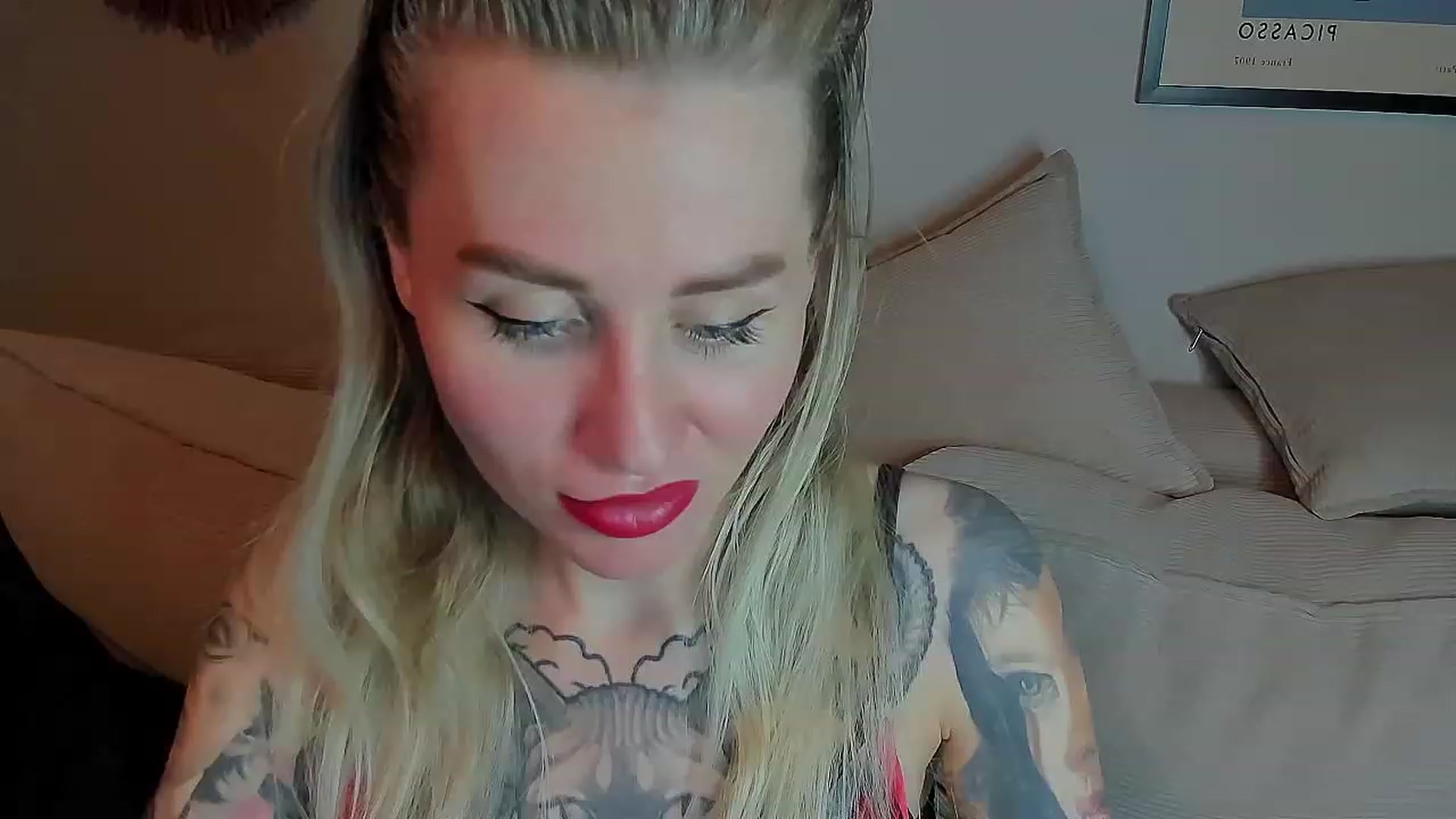 Gallery image thumbnail from Alexa_Smithhh's myfreecams stream on, 06/16/2023, 19:16 image 13 of 20