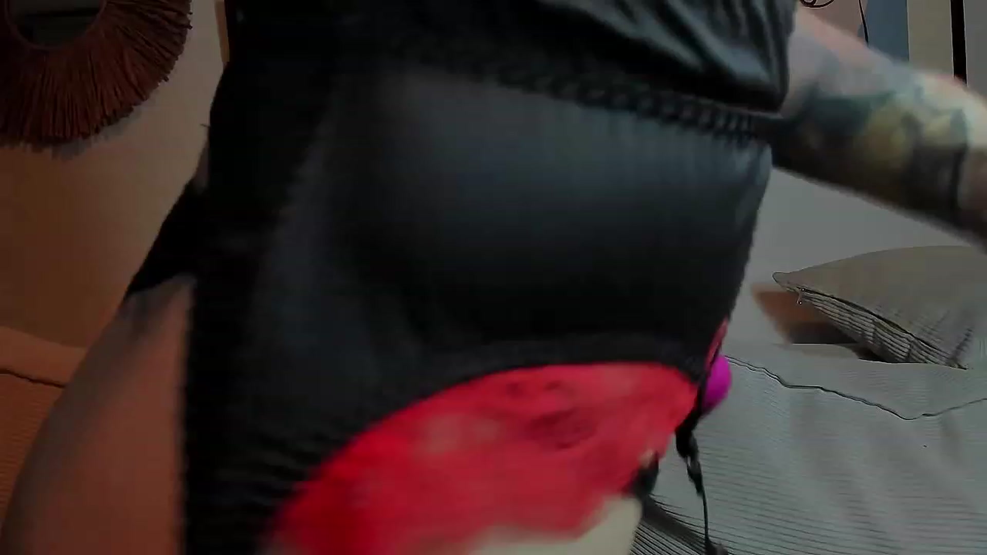 Gallery image thumbnail from Alexa_Smithhh's myfreecams stream on, 06/16/2023, 21:07 image 13 of 20