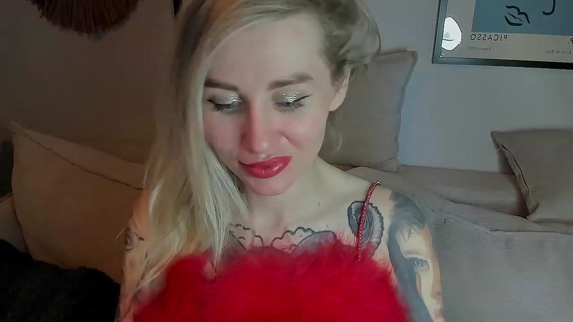 Gallery image thumbnail from Alexa_Smithhh's myfreecams stream on, 06/19/2023, 19:29 image 11 of 20