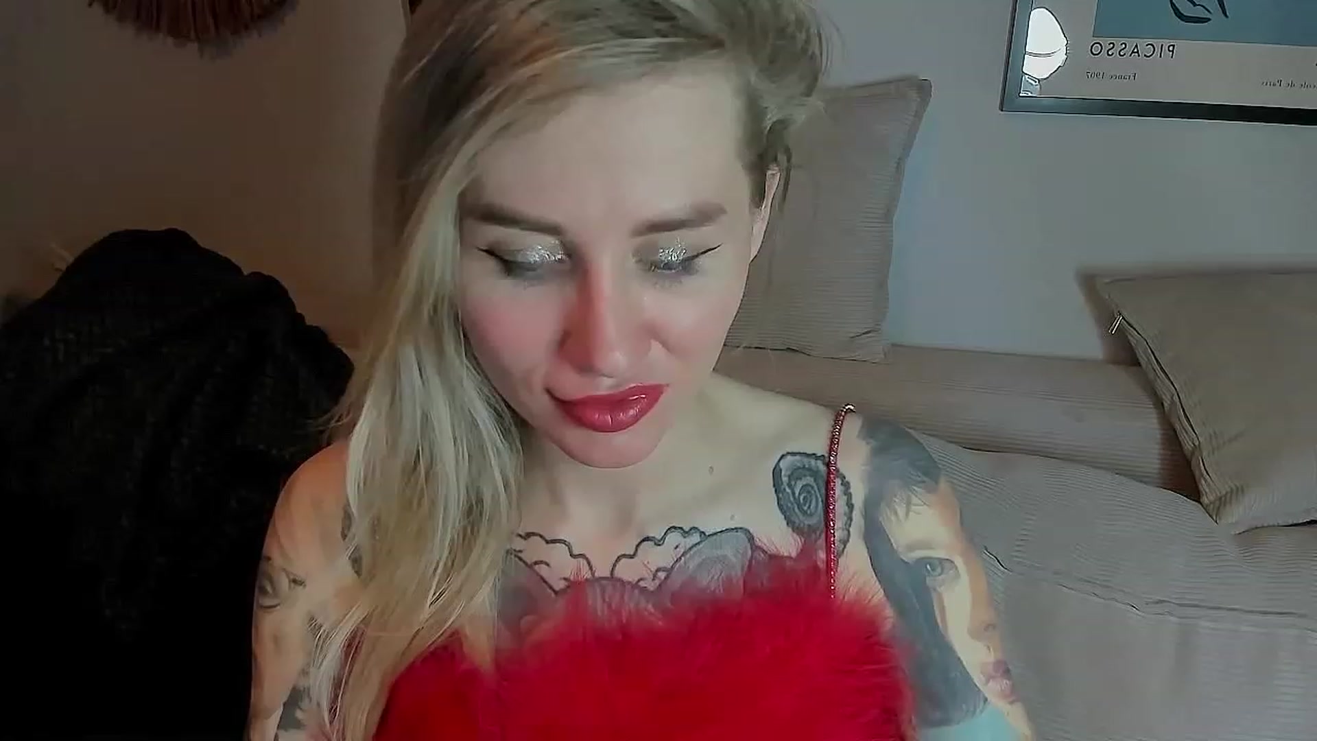 Gallery image thumbnail from Alexa_Smithhh's myfreecams stream on, 06/19/2023, 19:29 image 5 of 20
