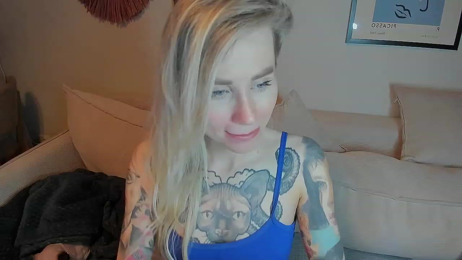 Gallery image thumbnail from Alexa_Smithhh's myfreecams stream on, 06/20/2023, 19:44 image 15 of 20
