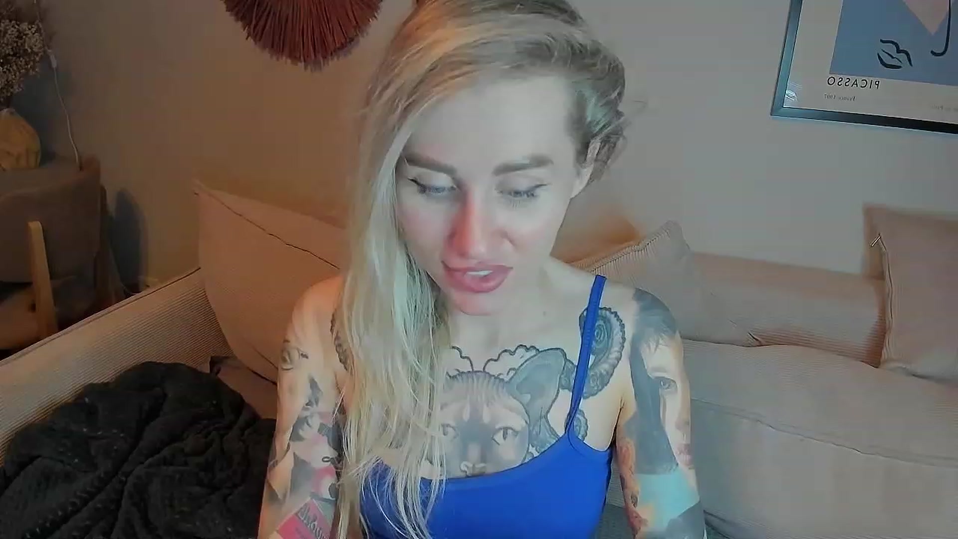 Gallery image thumbnail from Alexa_Smithhh's myfreecams stream on, 06/20/2023, 21:18 image 7 of 20