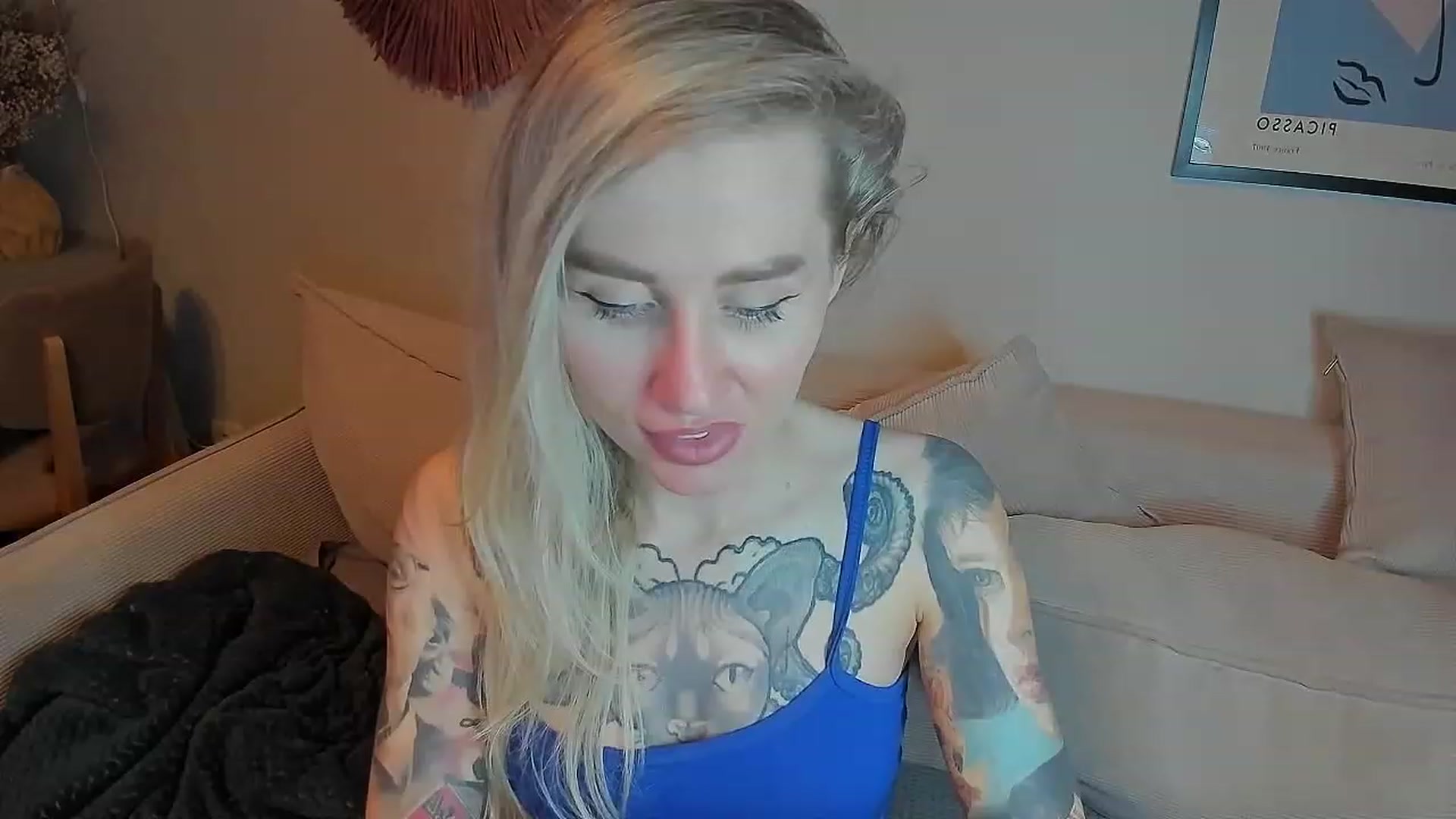 Gallery image thumbnail from Alexa_Smithhh's myfreecams stream on, 06/20/2023, 21:18 image 8 of 20