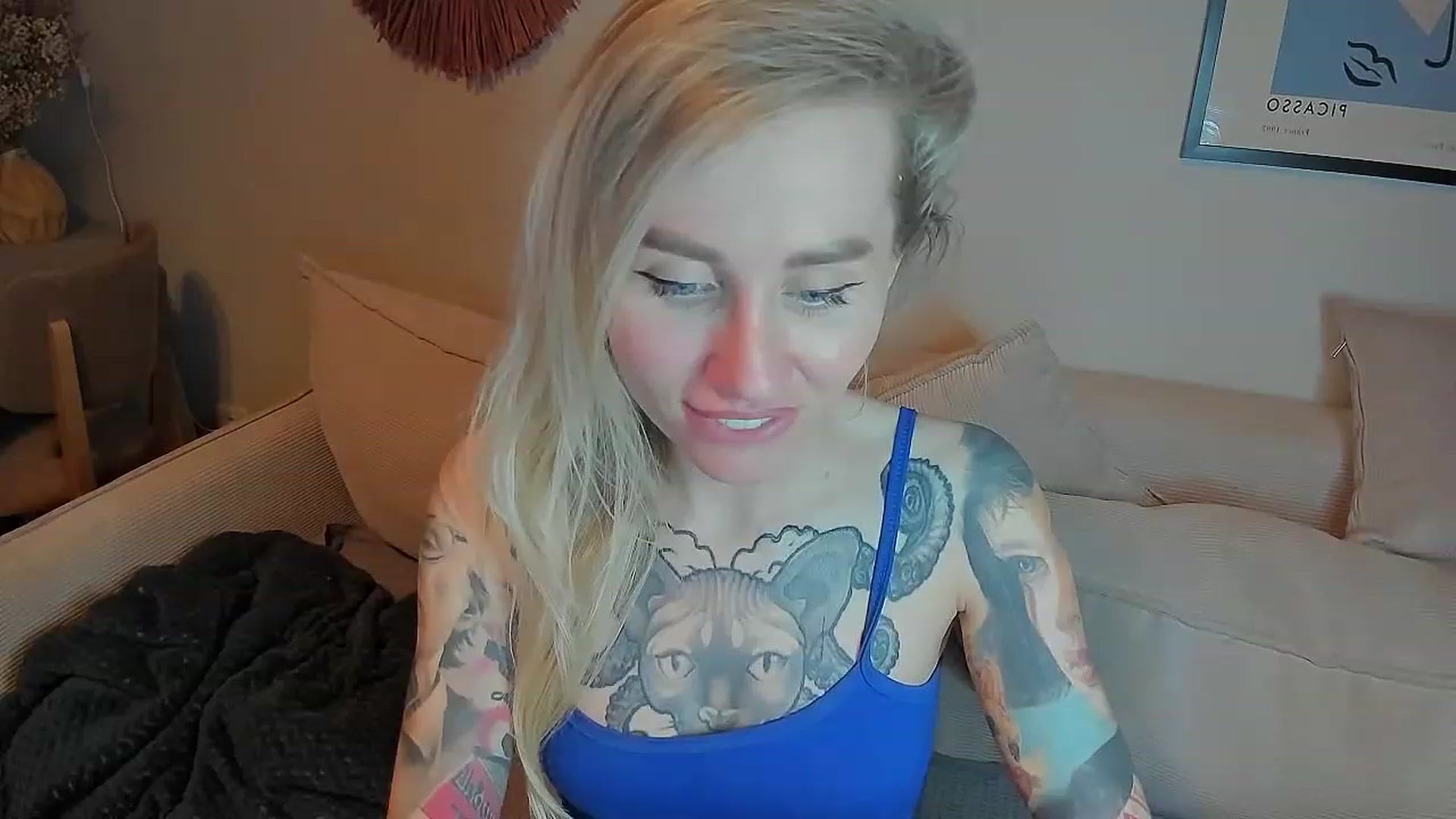 Gallery image thumbnail from Alexa_Smithhh's myfreecams stream on, 06/20/2023, 21:18 image 16 of 20