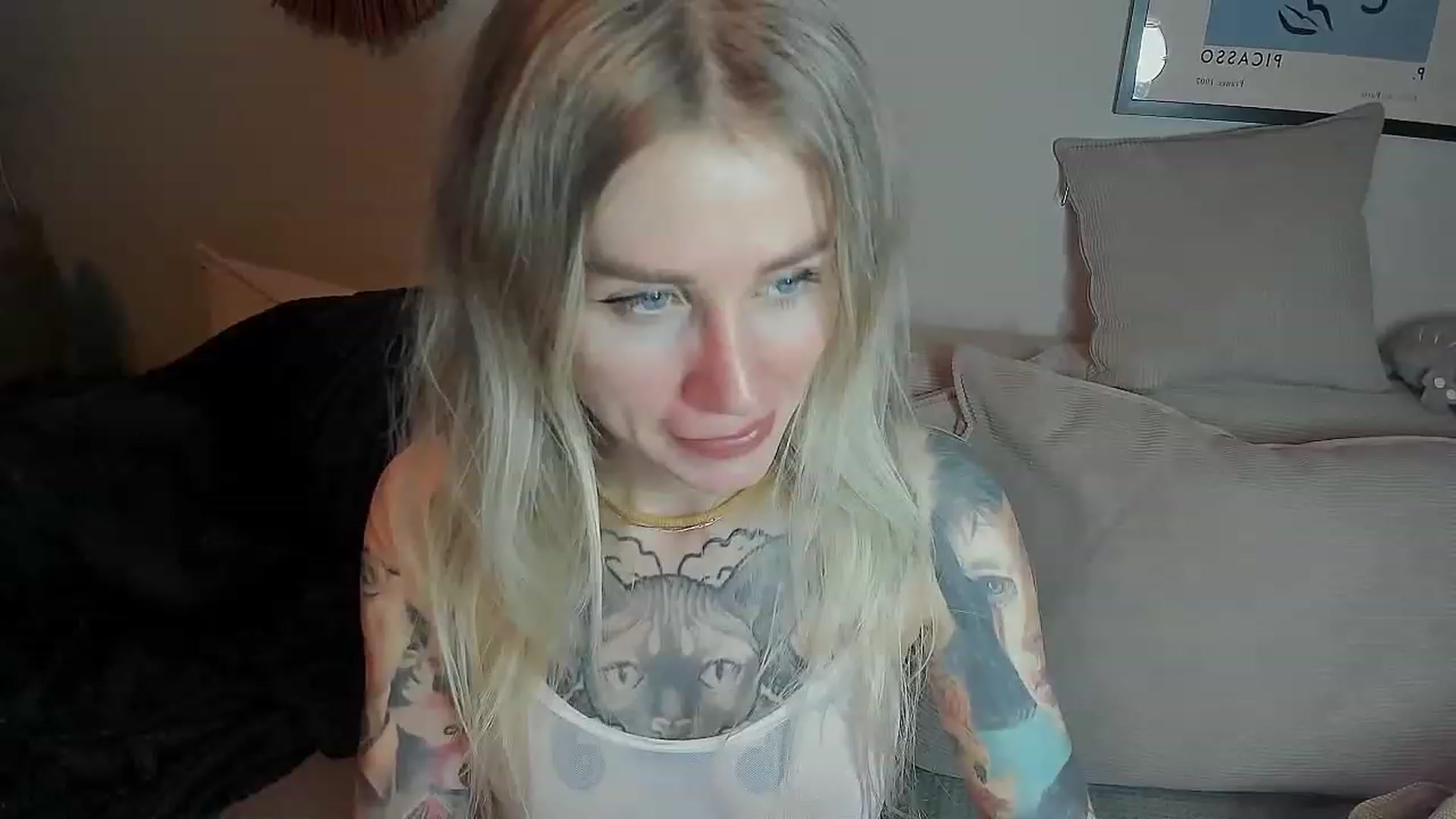 Gallery image thumbnail from Alexa_Smithhh's myfreecams stream on, 06/22/2023, 20:00 image 3 of 20